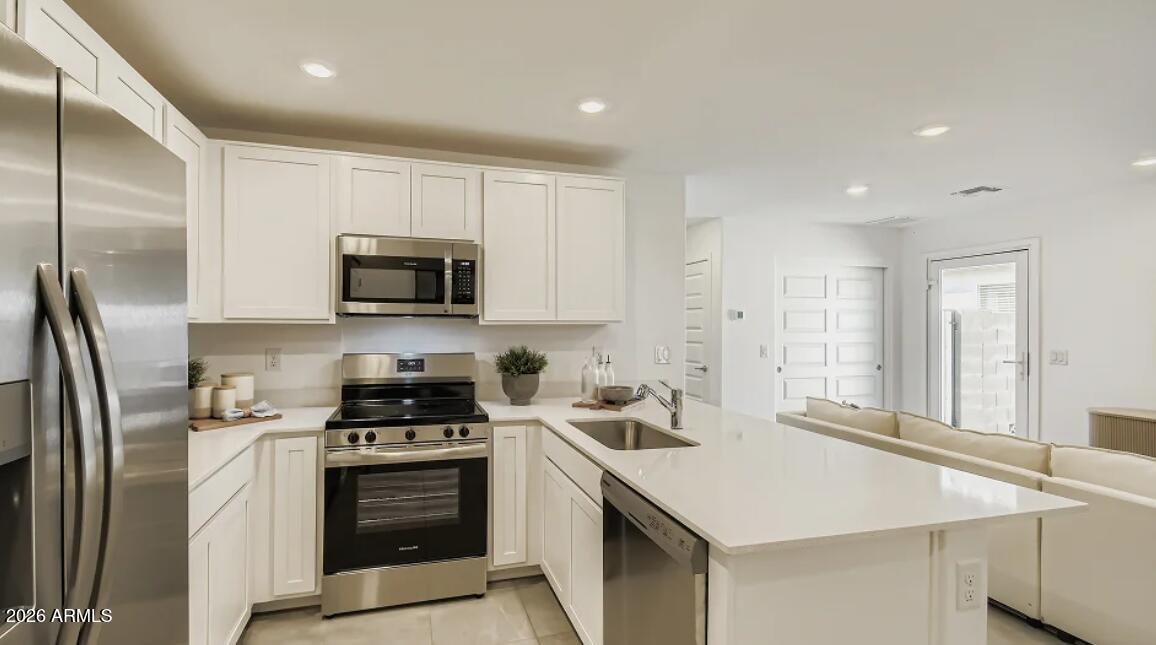 36142 W CHARITY Place