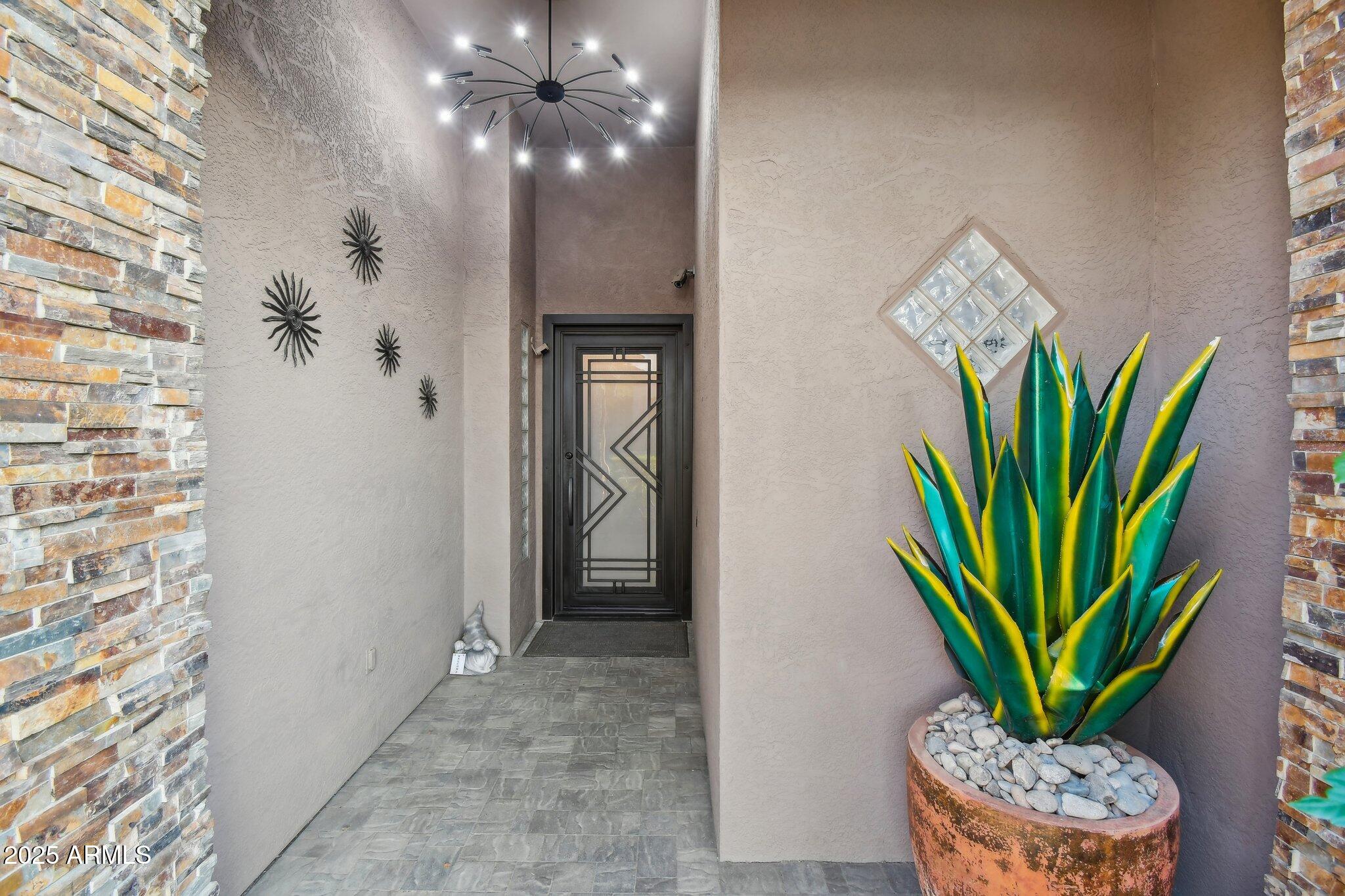 4629 E RED BIRD Road