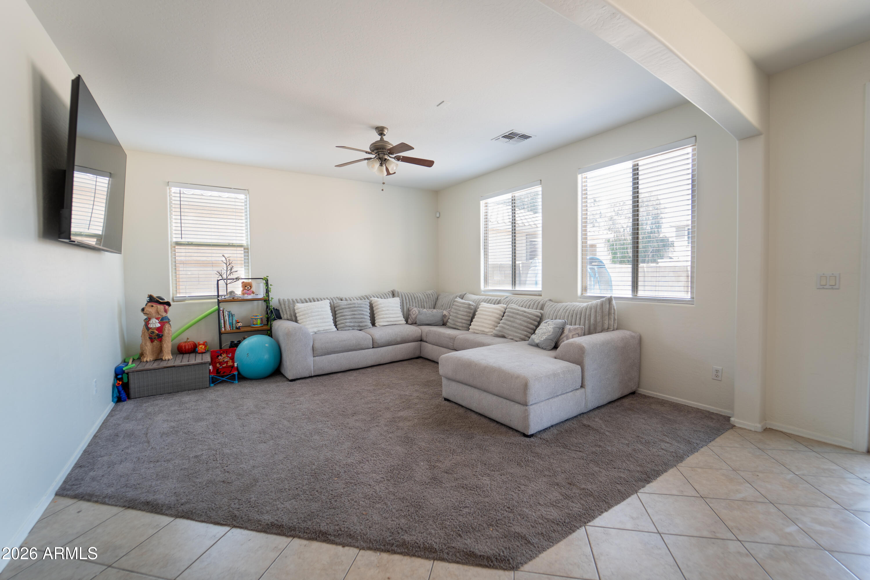 42592 W SOMERSET Drive