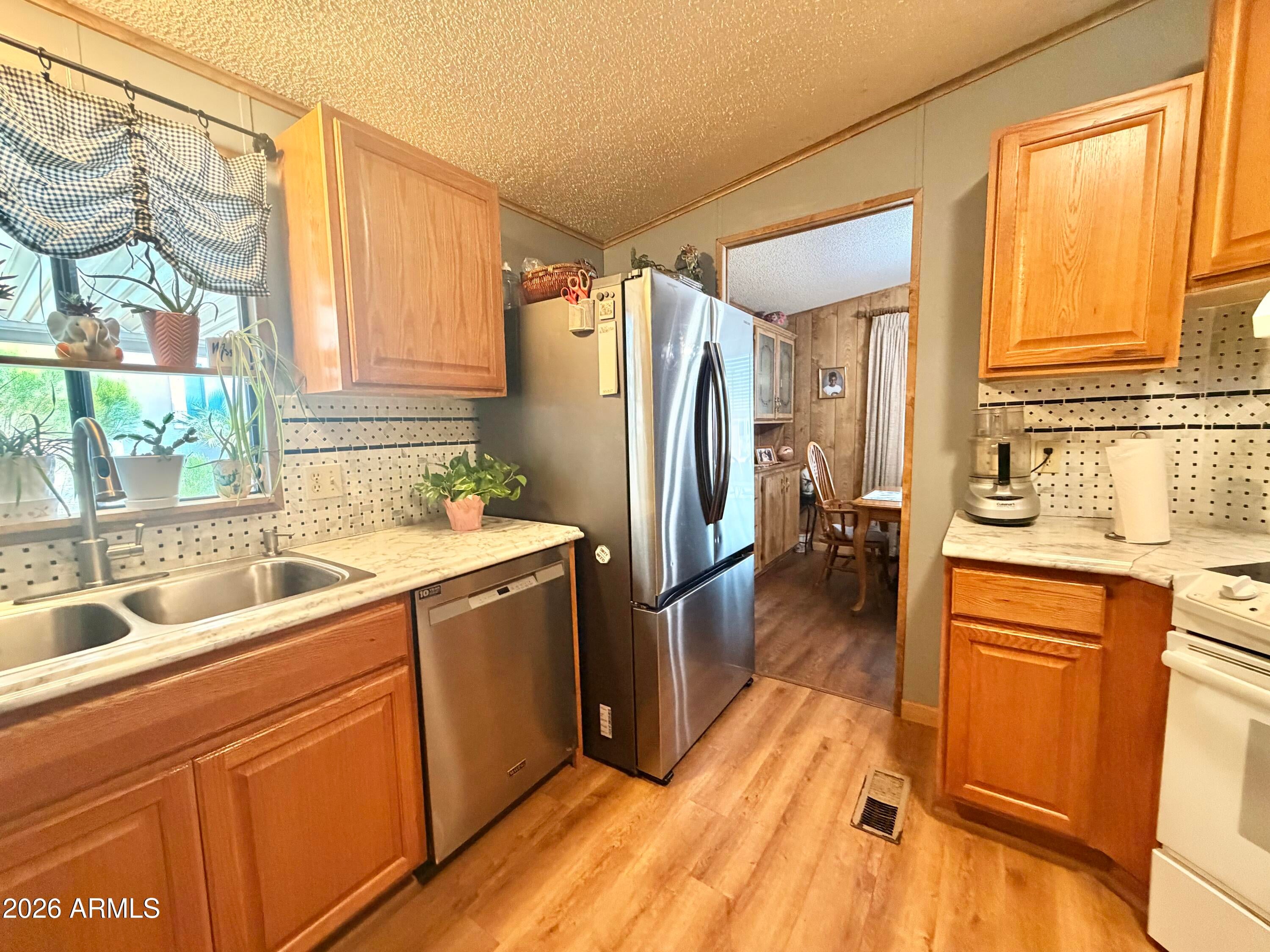 269 N WINCHESTER Road 72