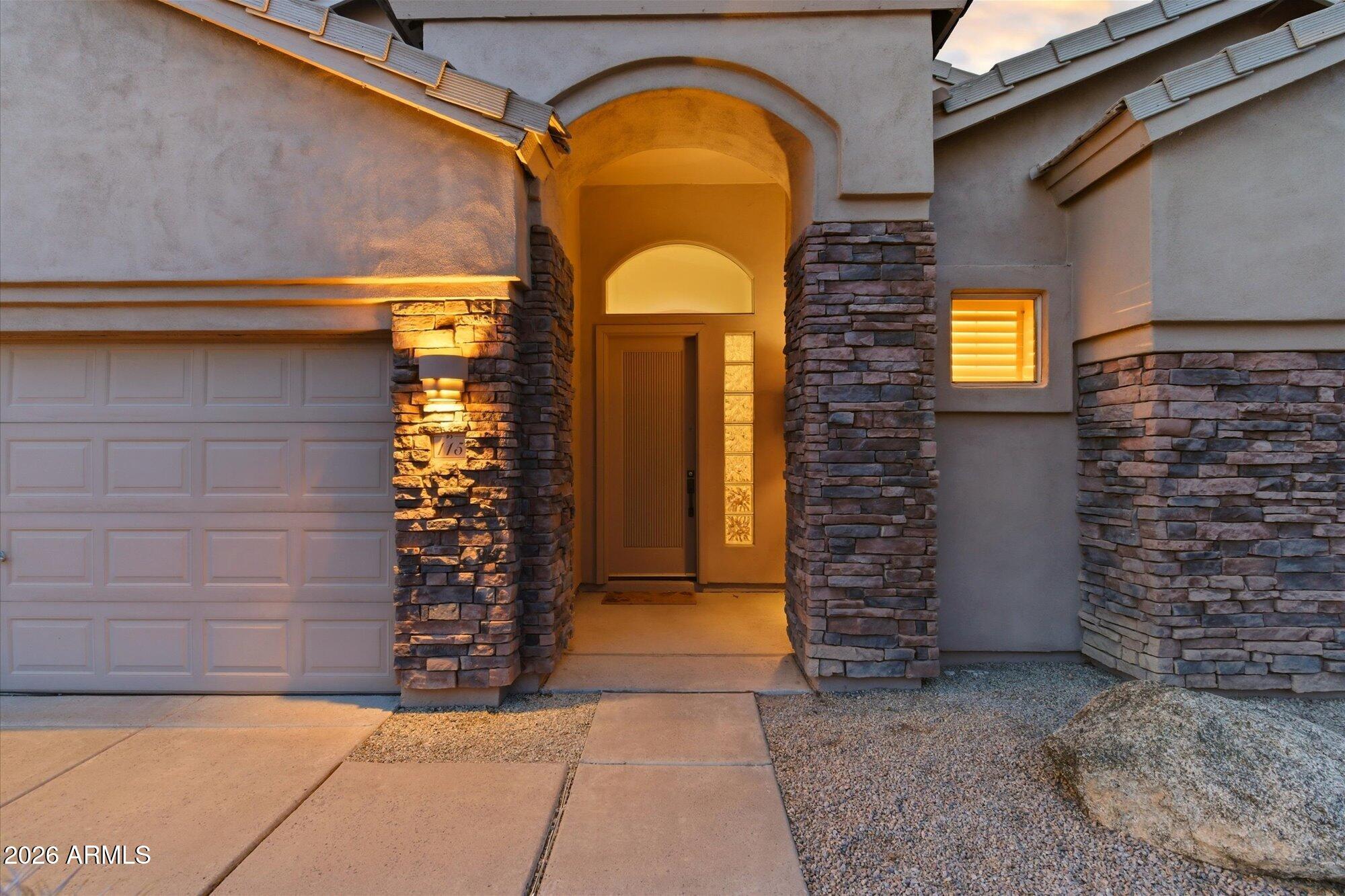 3060 N RIDGECREST -- 115