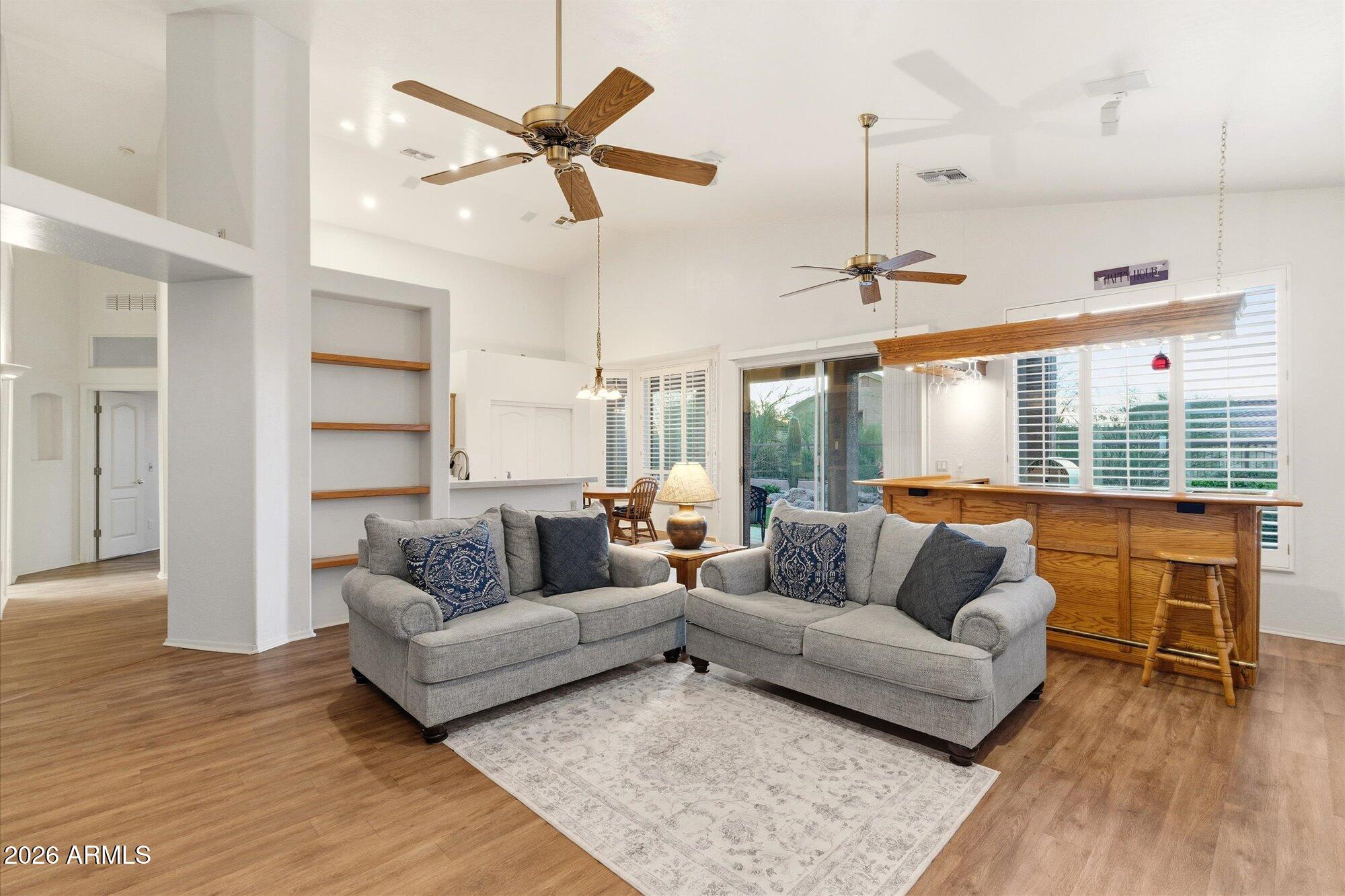 3060 N RIDGECREST -- 115