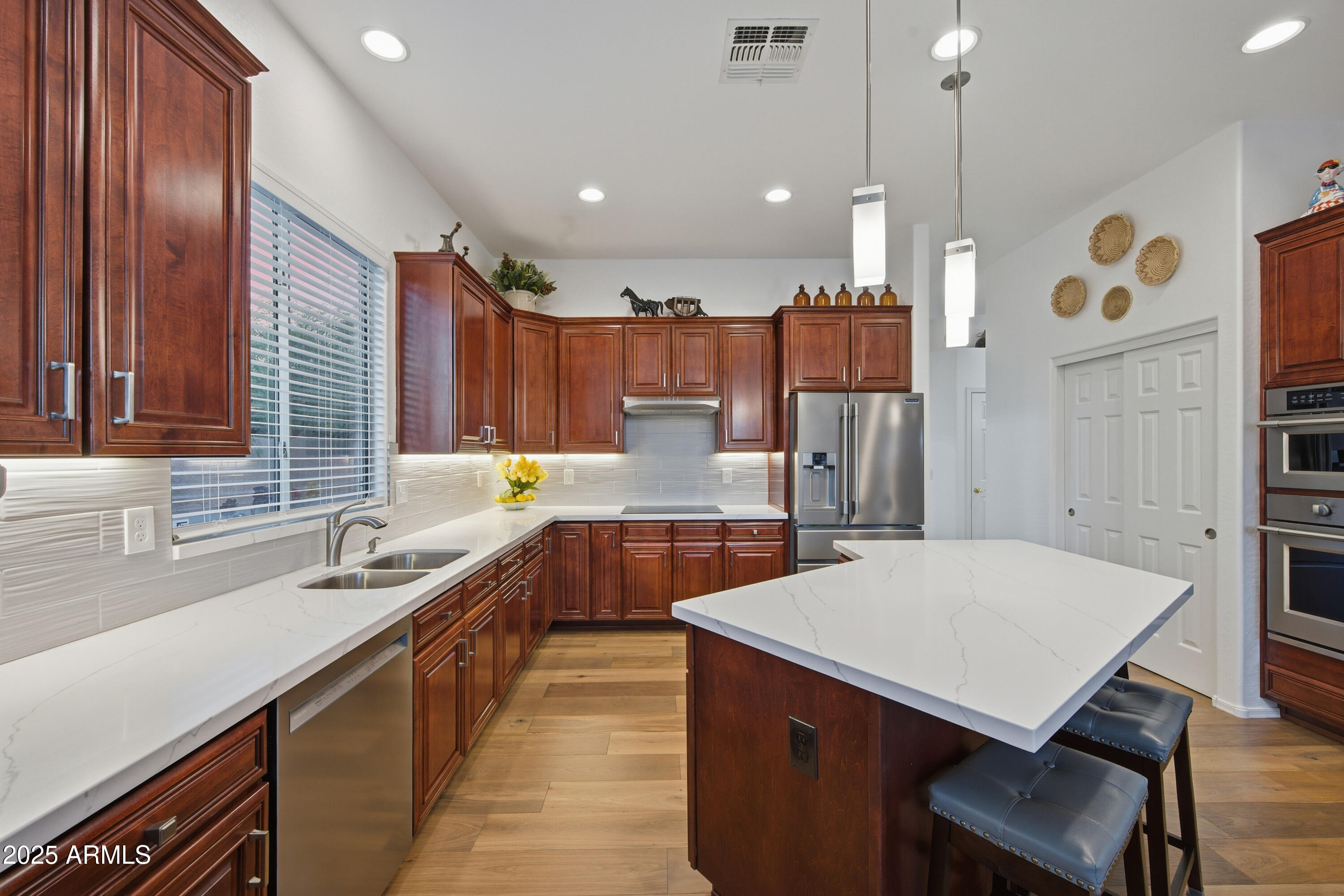 9747 E GREENWAY Street