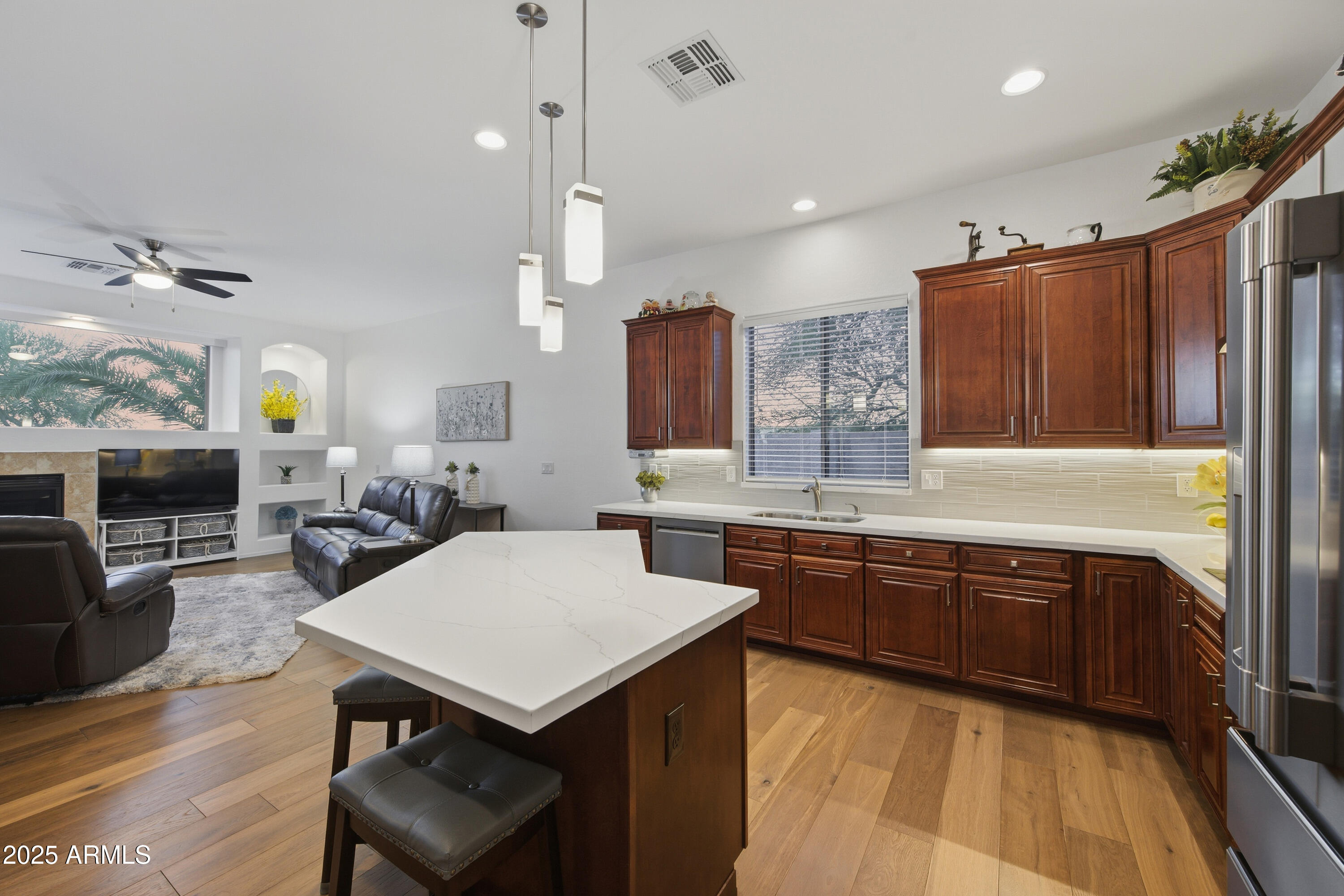 9747 E GREENWAY Street