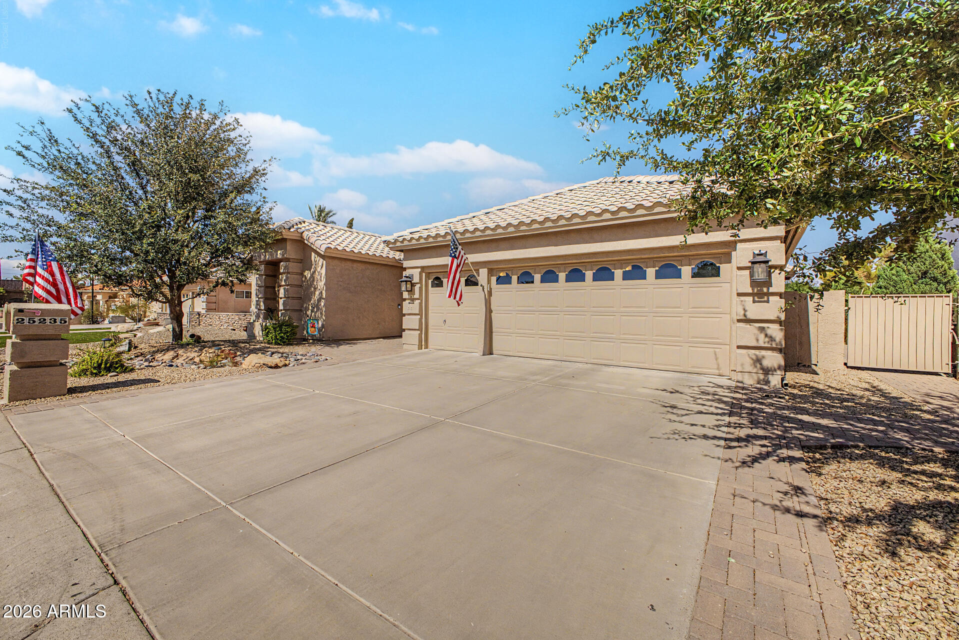 25235 S FAIR OAKS Drive