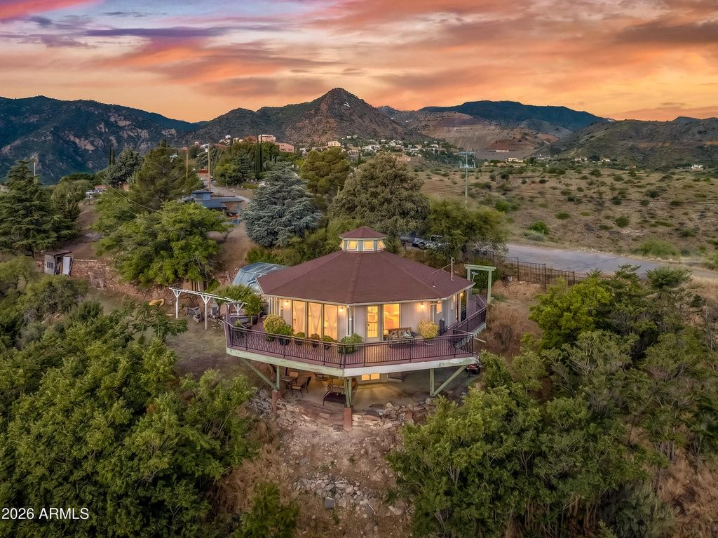 Photo of 345 E Dundee Avenue, Jerome, AZ 86331 (MLS # 7032496)