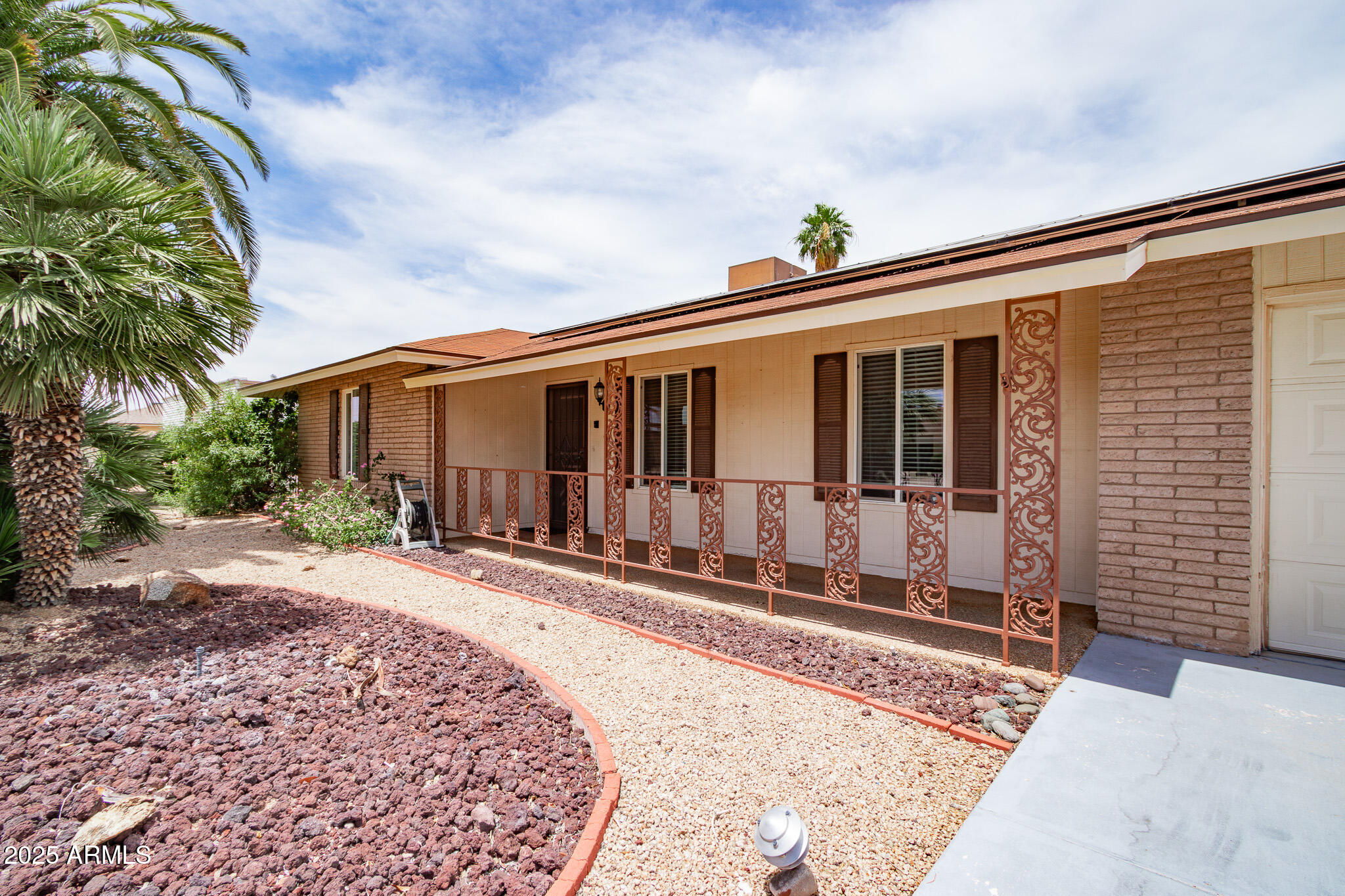 10426 W SUTTERS GOLD Lane