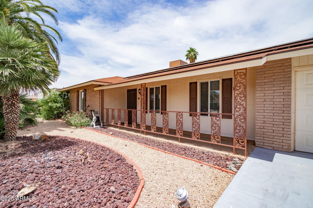 Photo of 10426 W Sutters Gold Lane, Sun City, AZ 85351 (MLS # 6873015)