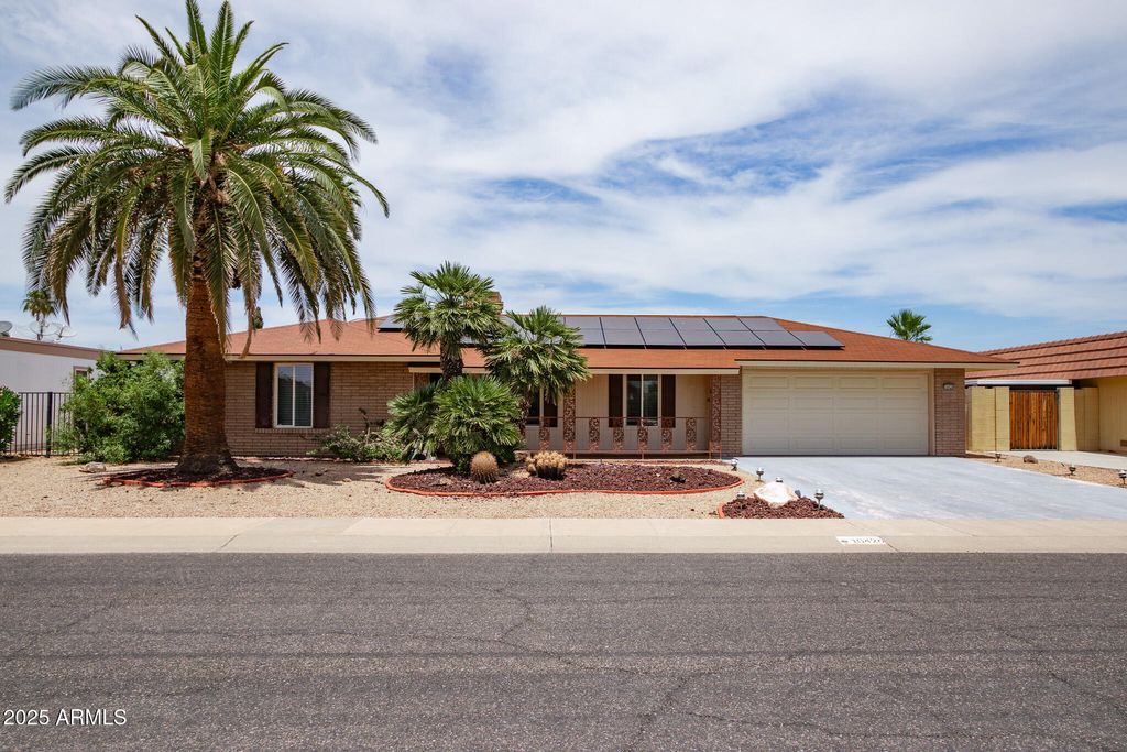 Photo of 10426 W Sutters Gold Lane, Sun City, AZ 85351 (MLS # 6873015)