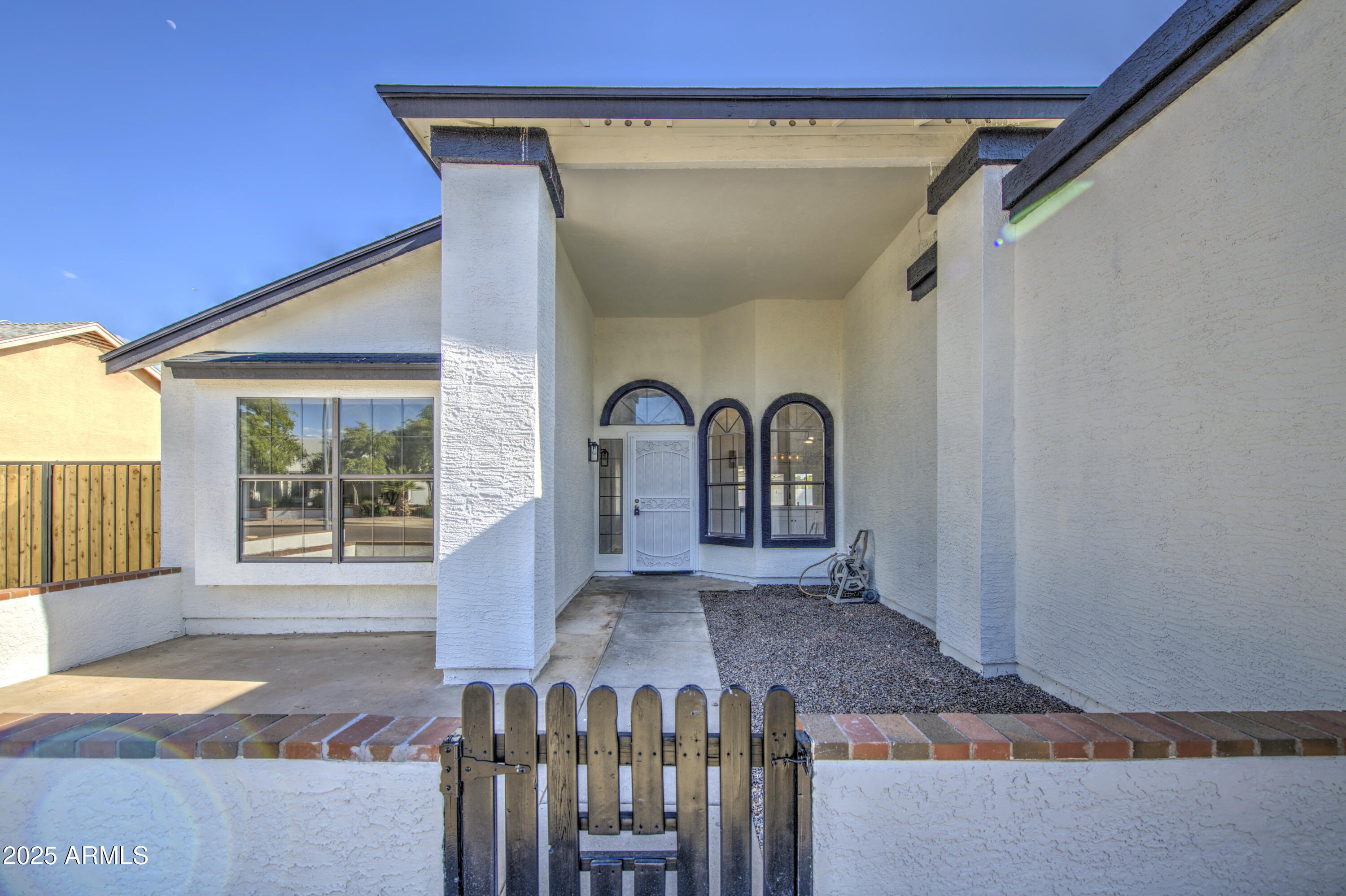 Homes 3 1457 E UTOPIA Road