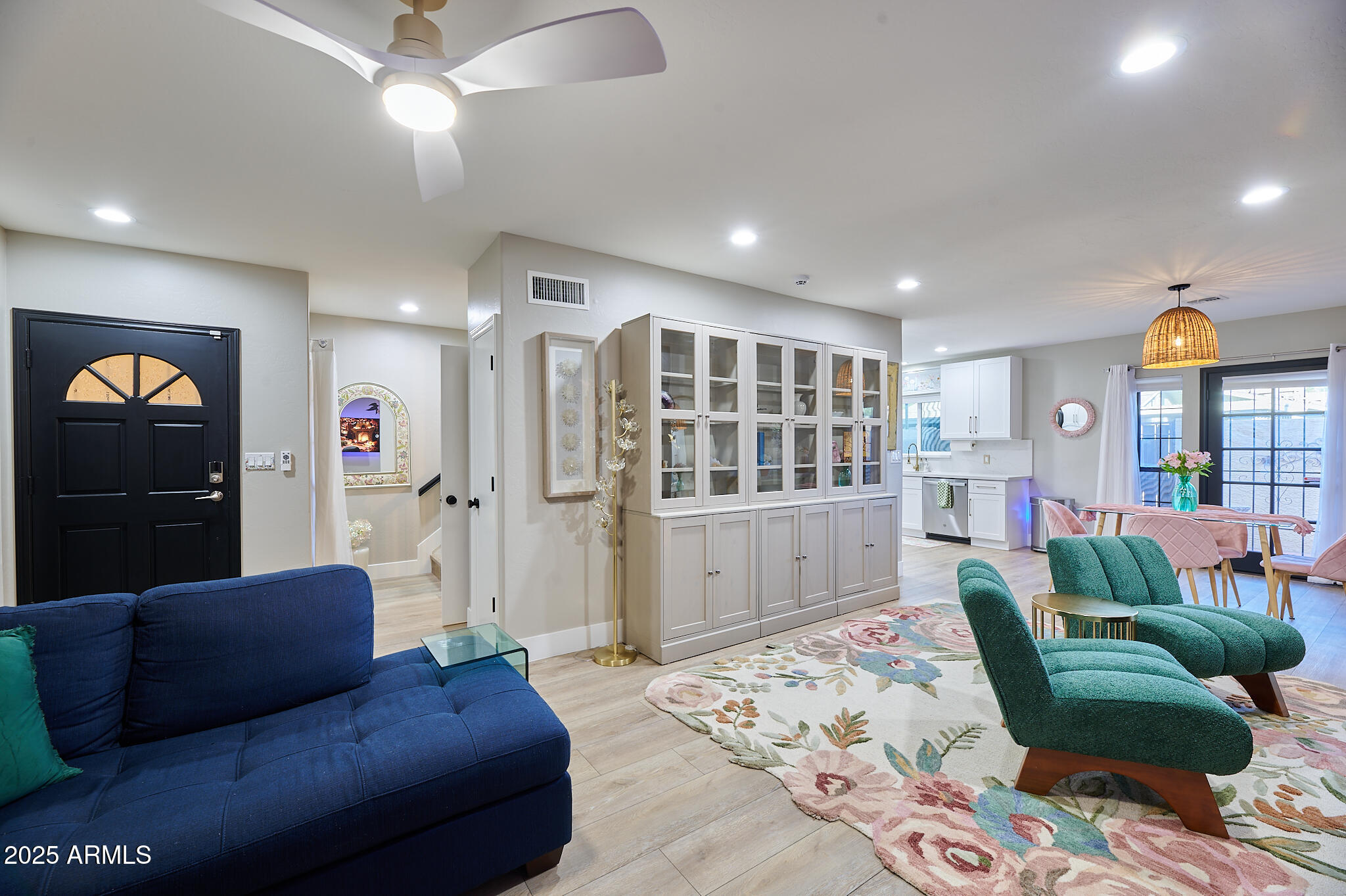 6223 N 12TH Street 11