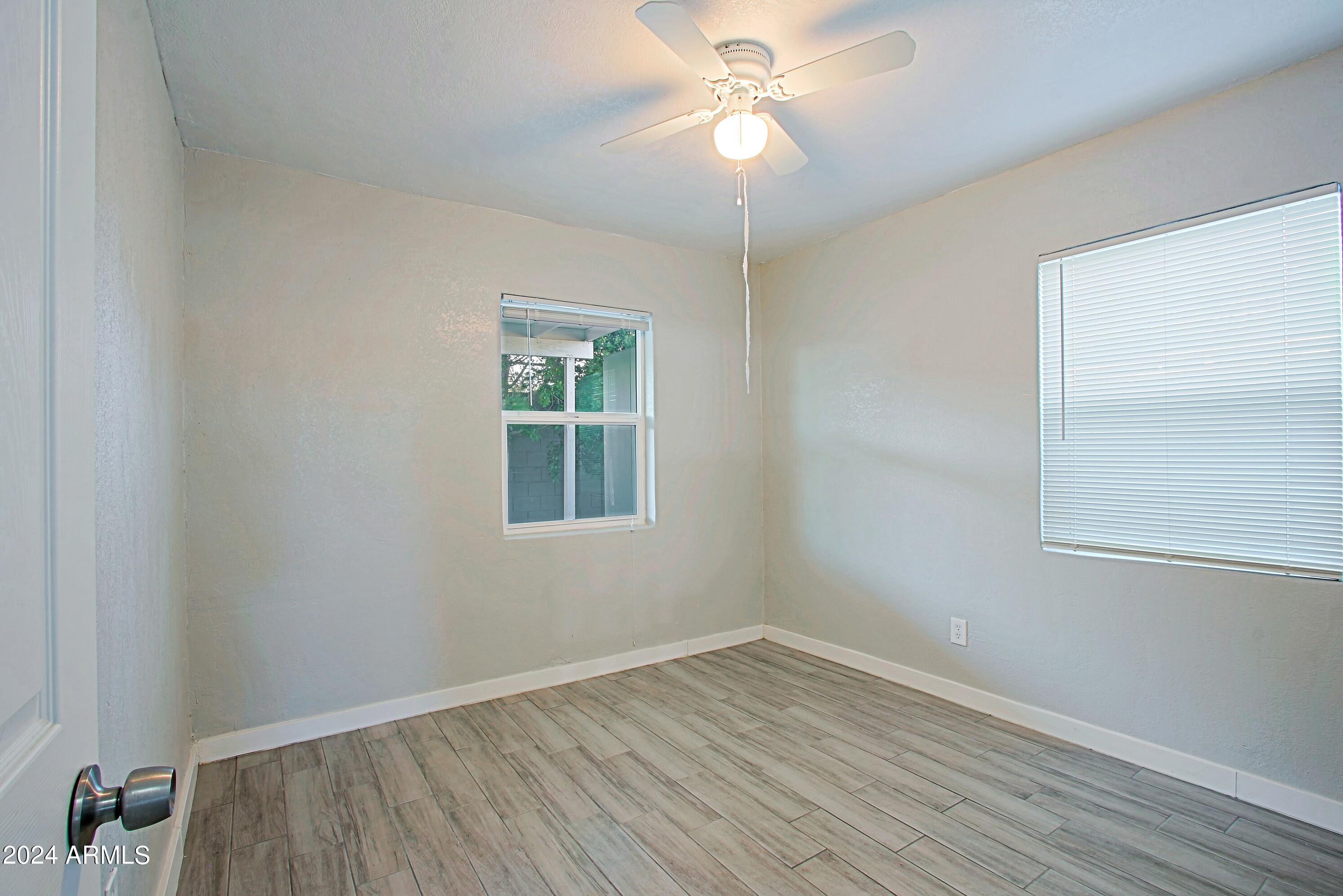 6808 N 23RD Avenue 6