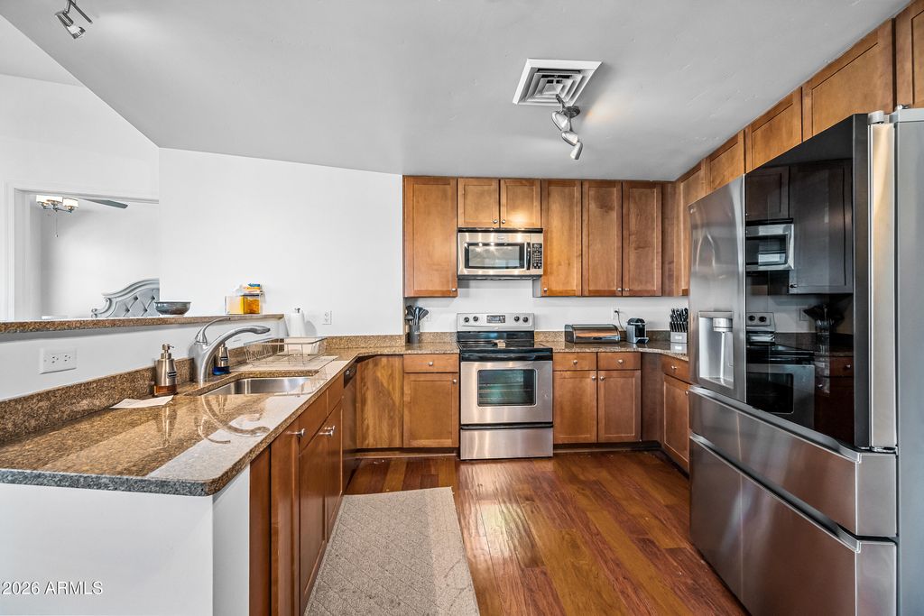 Photo of 310 S 4th Street #905, Phoenix, AZ 85004 (MLS # 7015077)