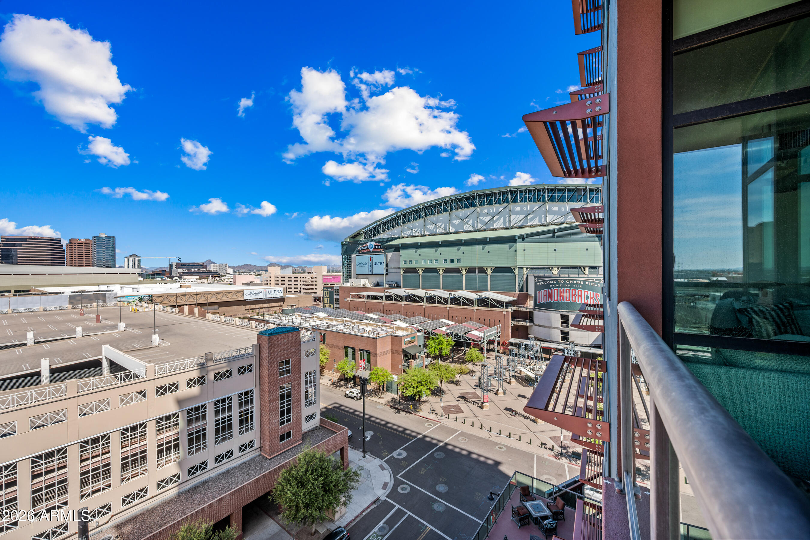 310 S 4TH Street 905