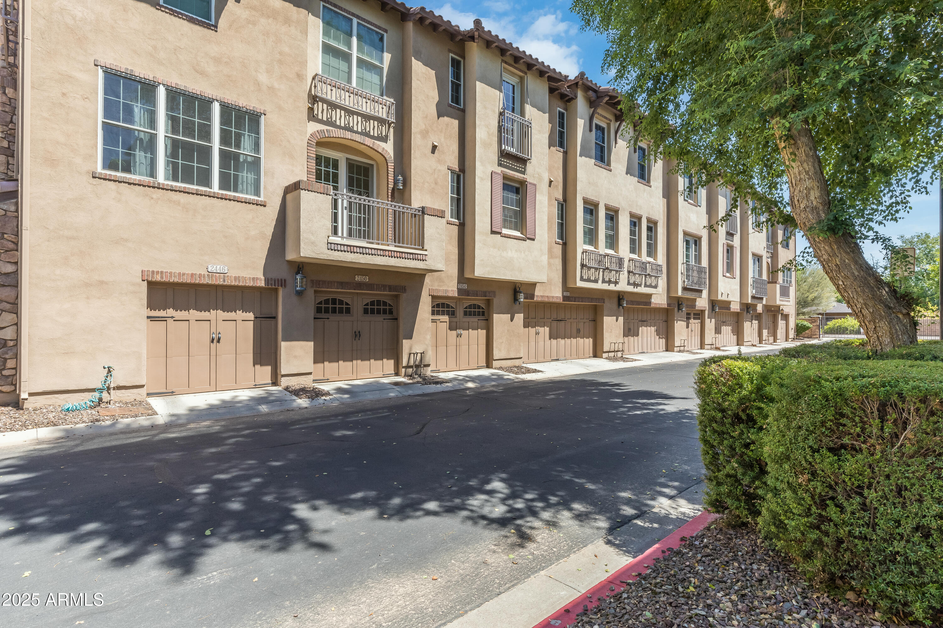 2450 E ROMA Avenue 8