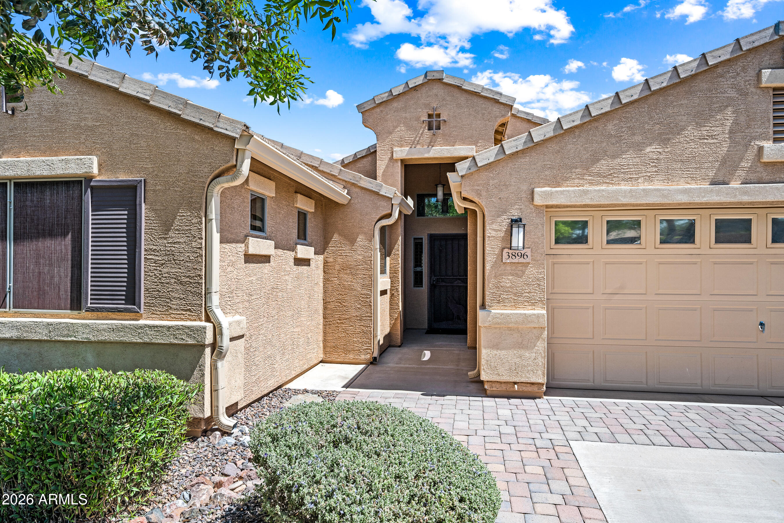 3896 E ARAGONITE Lane