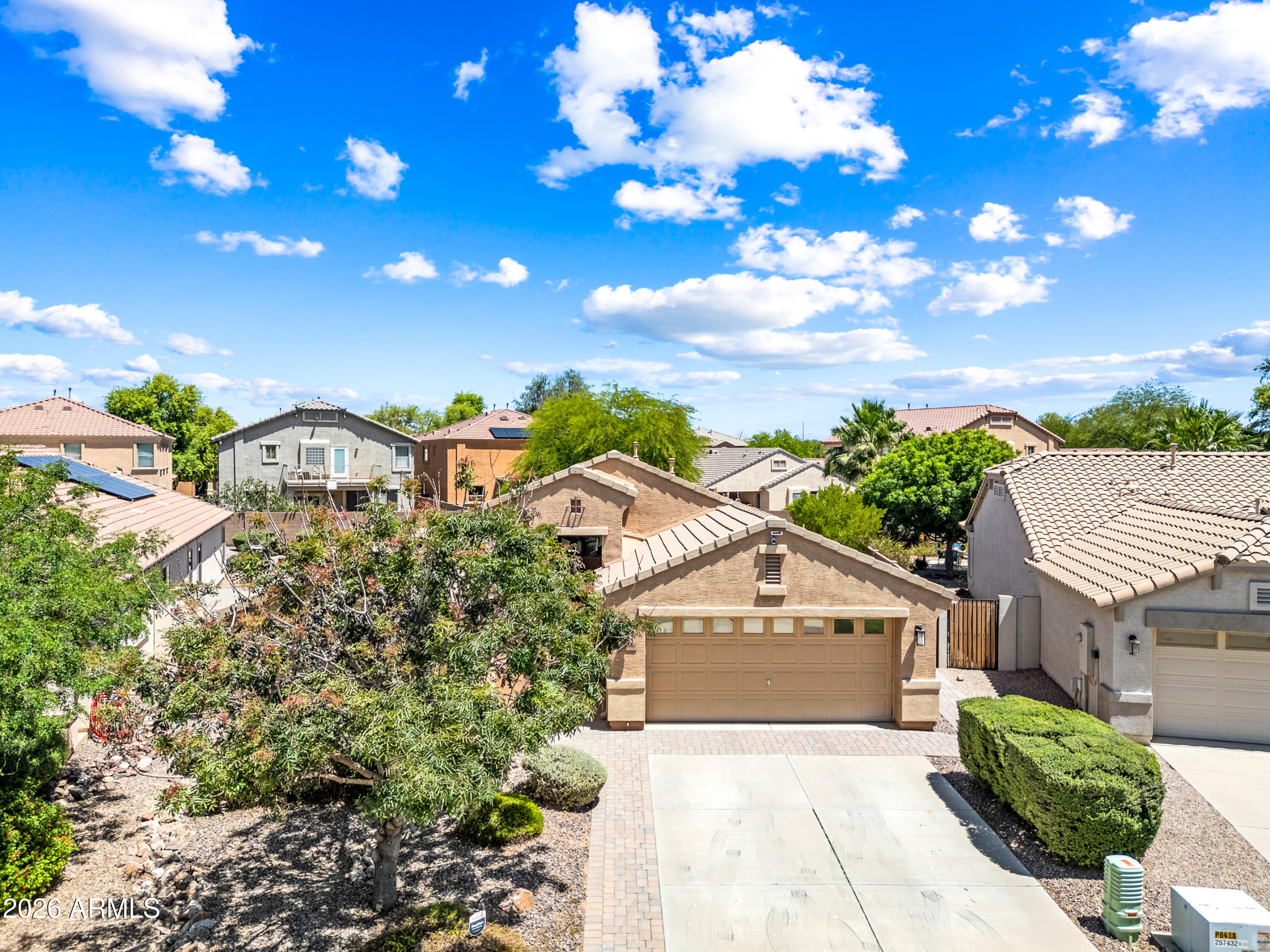3896 E ARAGONITE Lane