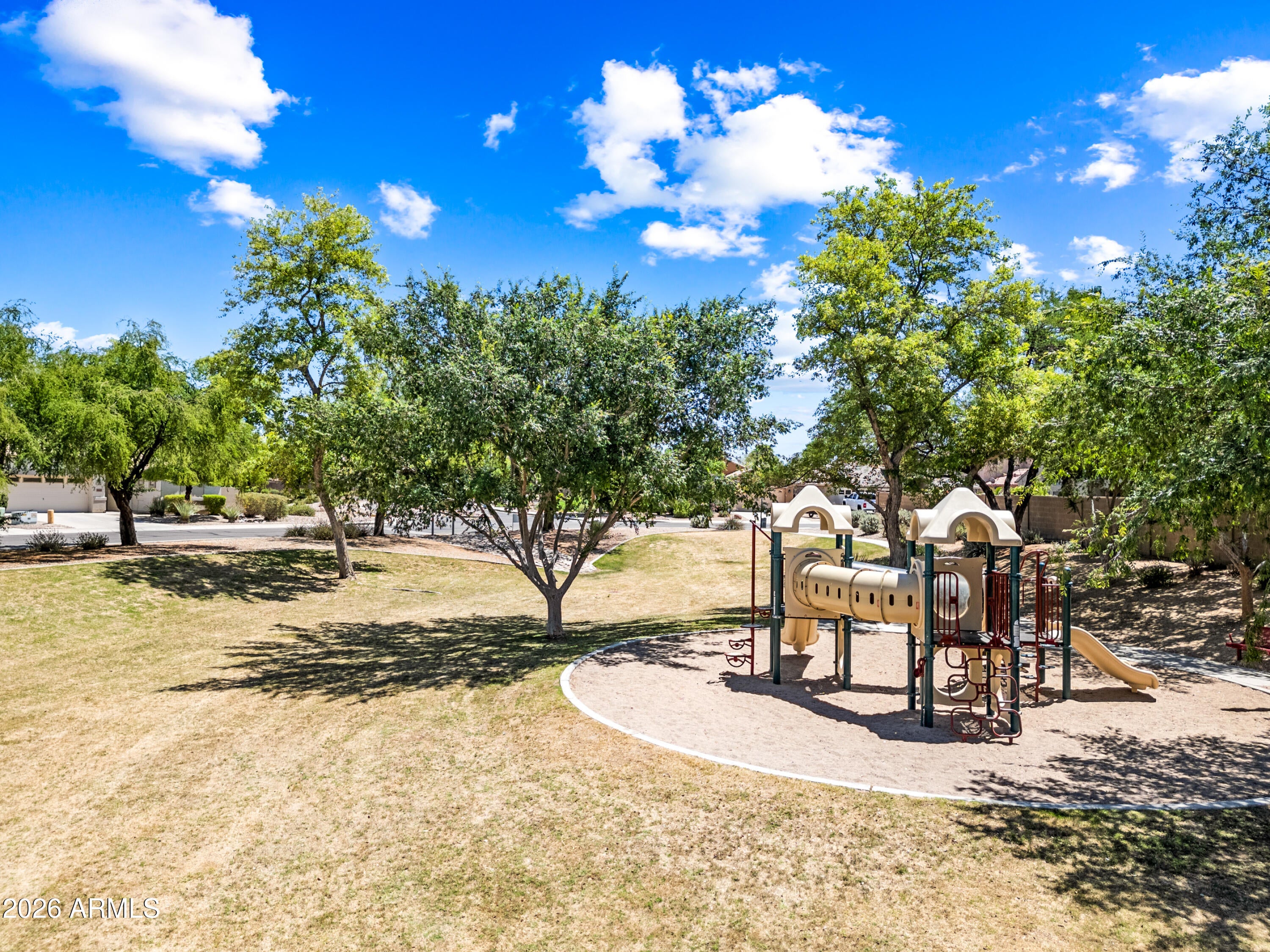 3896 E ARAGONITE Lane