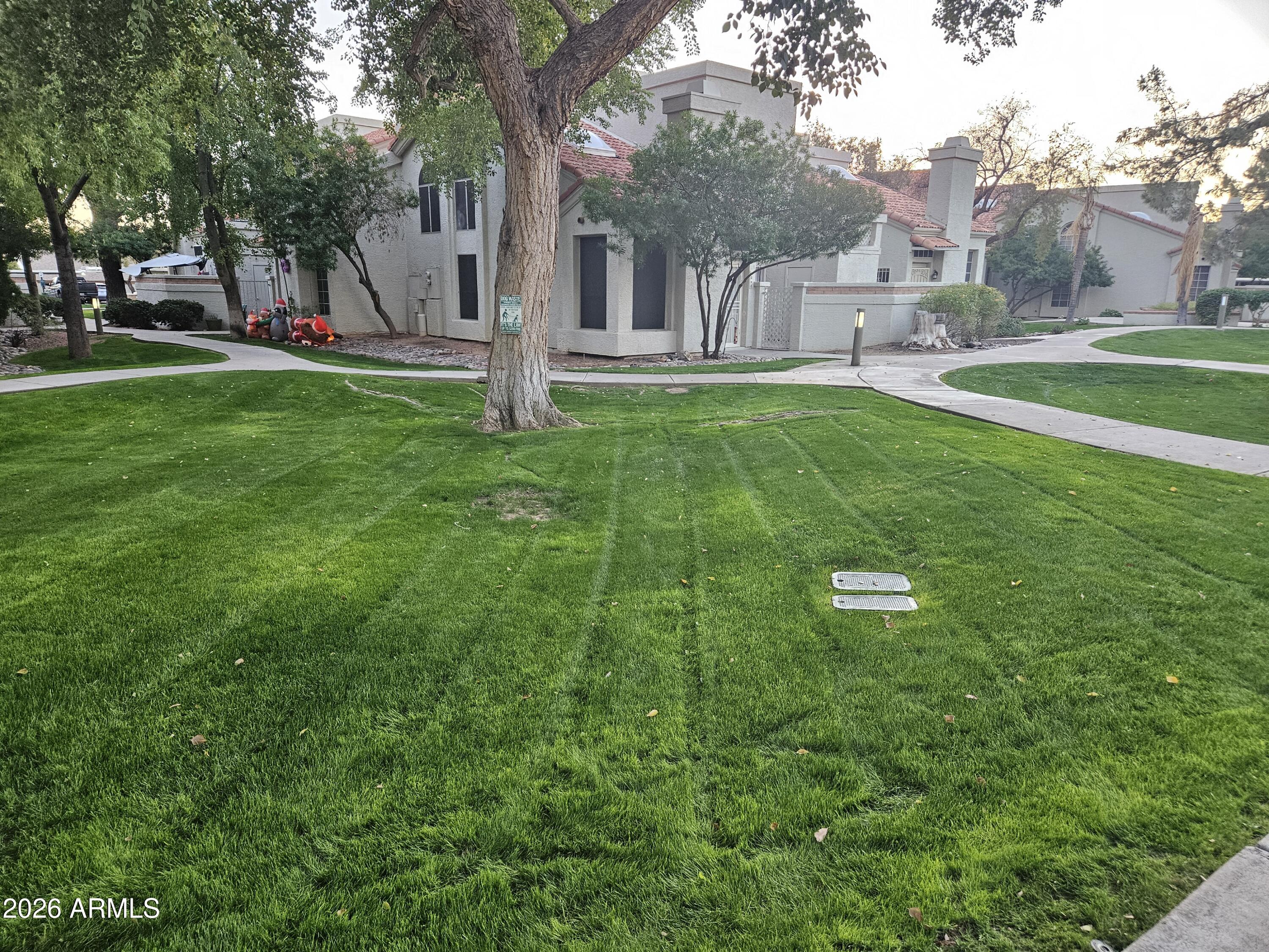 1717 E UNION HILLS Drive 1048