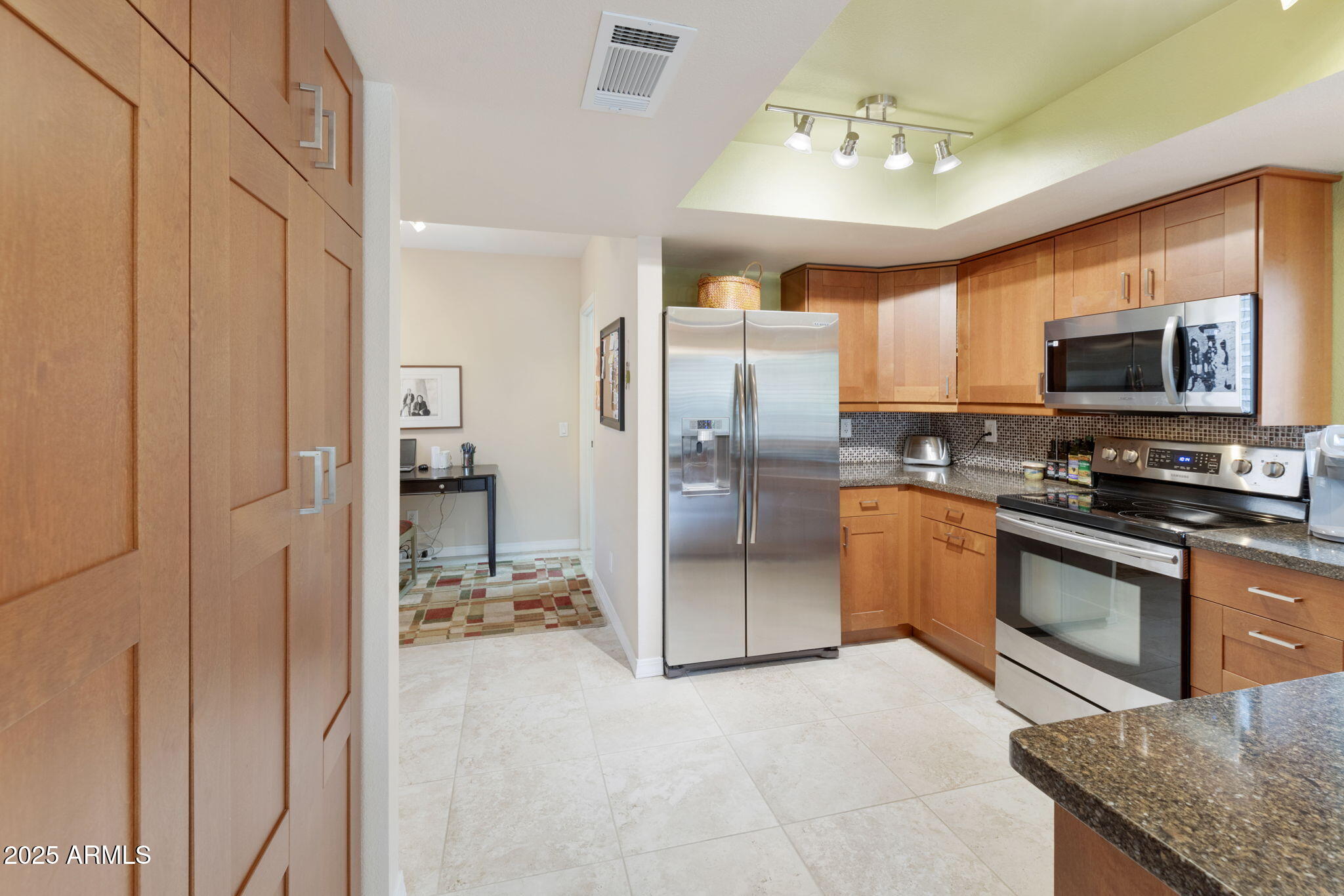 26422 S RIBBONWOOD Drive