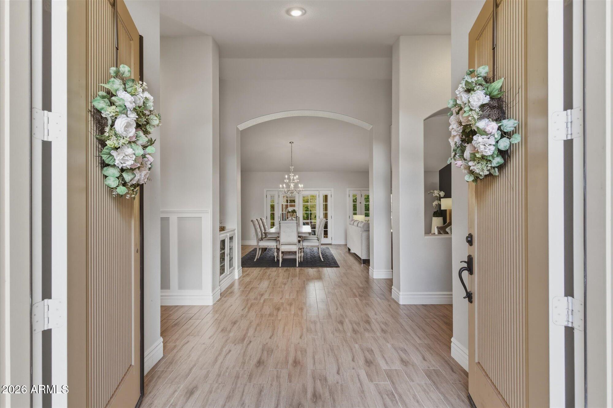 981 E CONSTITUTION Drive