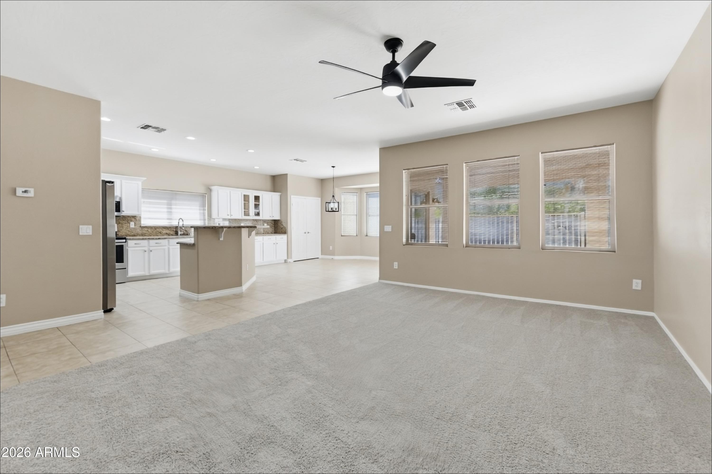 3109 W LUCIA Drive