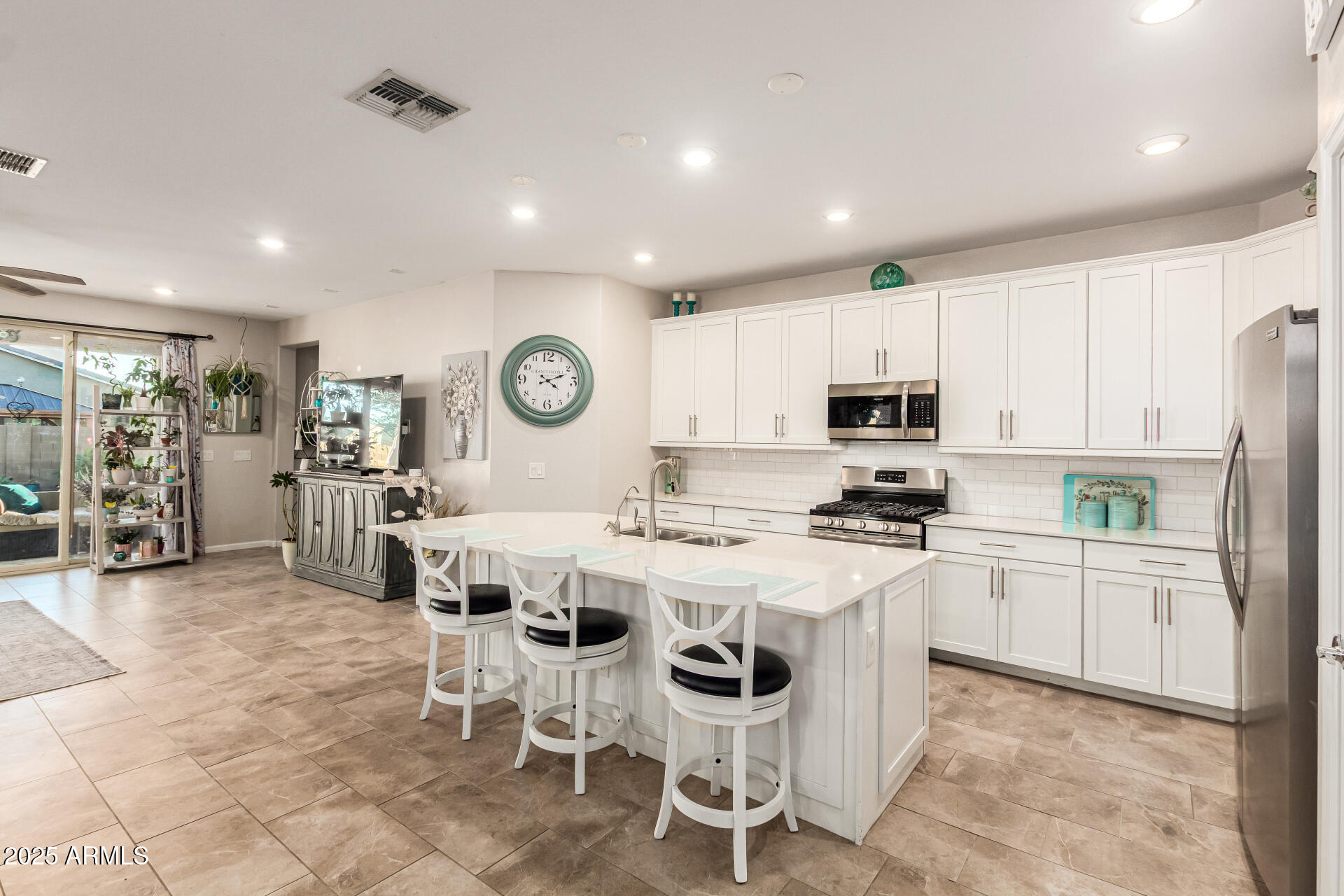 9341 W WILLOW BEND Lane