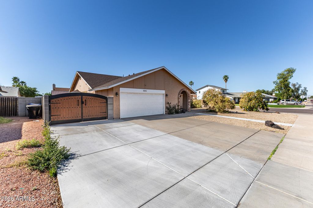 Photo of 8043 W Corrine Drive, Peoria, AZ 85381 (MLS # 7000603)