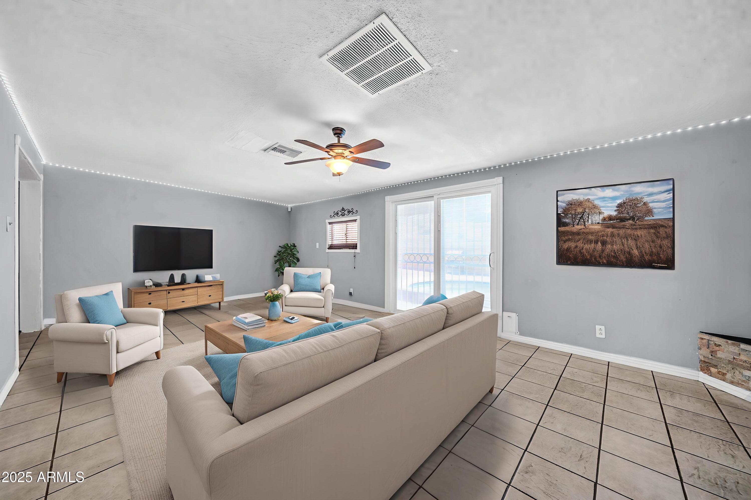 3221 W SELLS Drive
