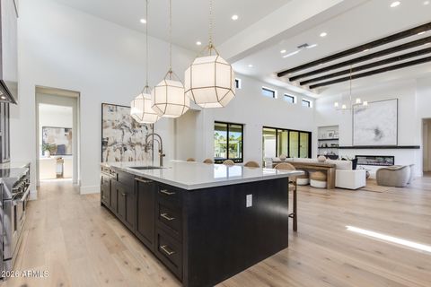 Photo of 10242 N 58th Street, Paradise Valley, AZ 85253 (MLS # 6829687)