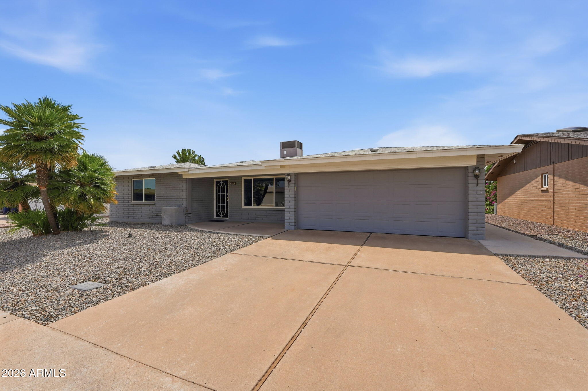 4039 E CATALINA Circle