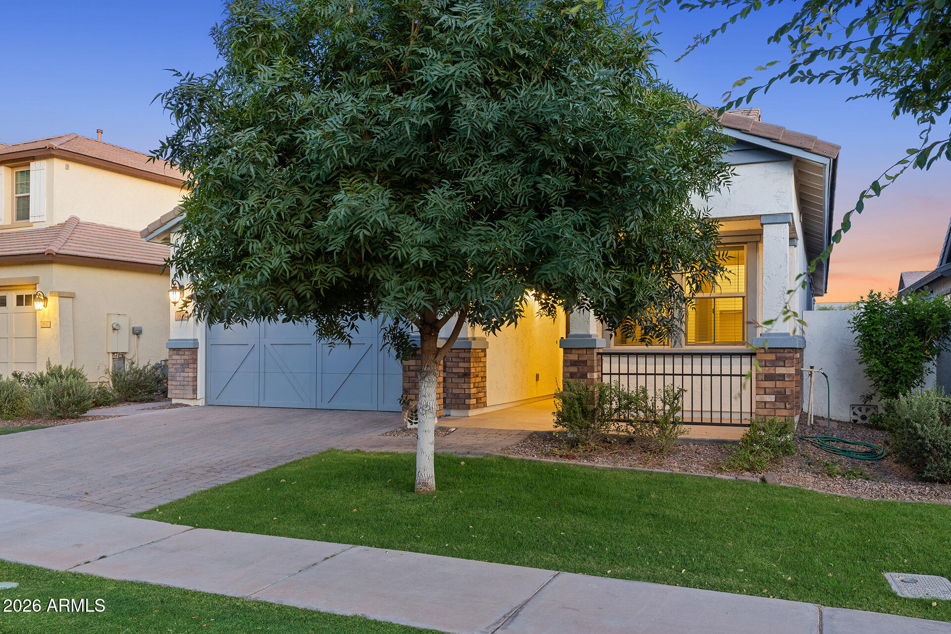 3929 E APPALOOSA Road