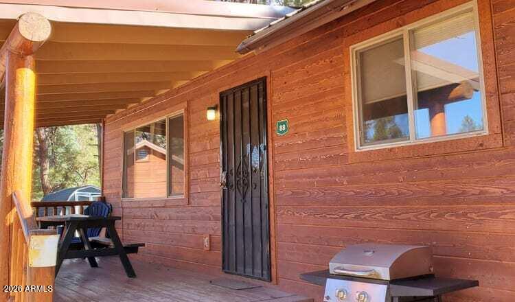 32 1009 UNIT 9 (CABIN 88) --