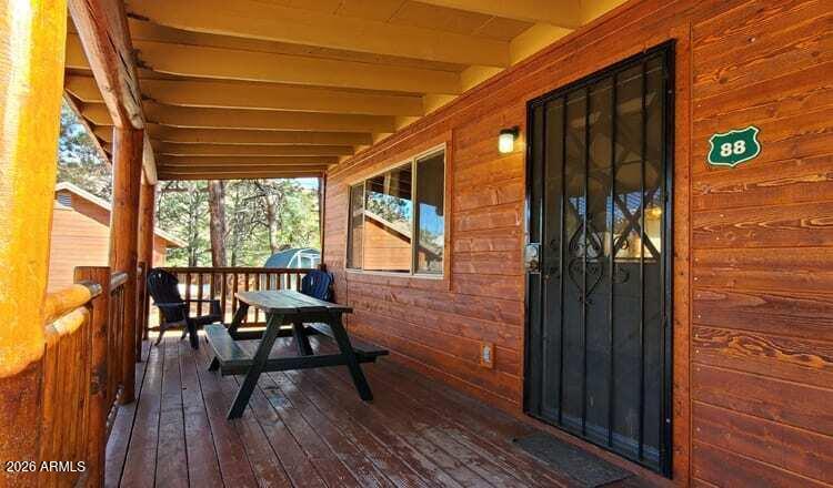 32 1009 UNIT 9 (CABIN 88) --
