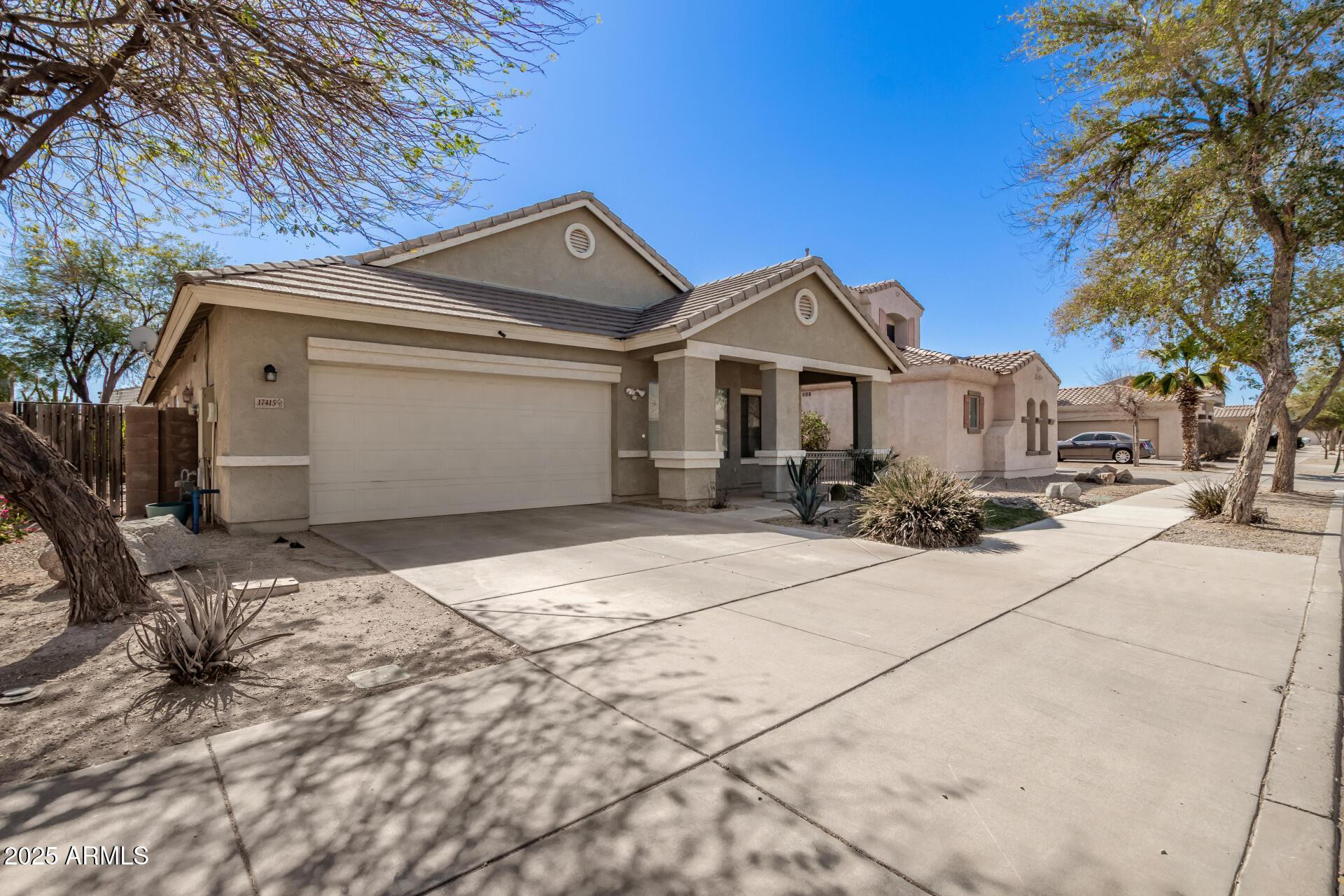 17415 W Yavapai Street