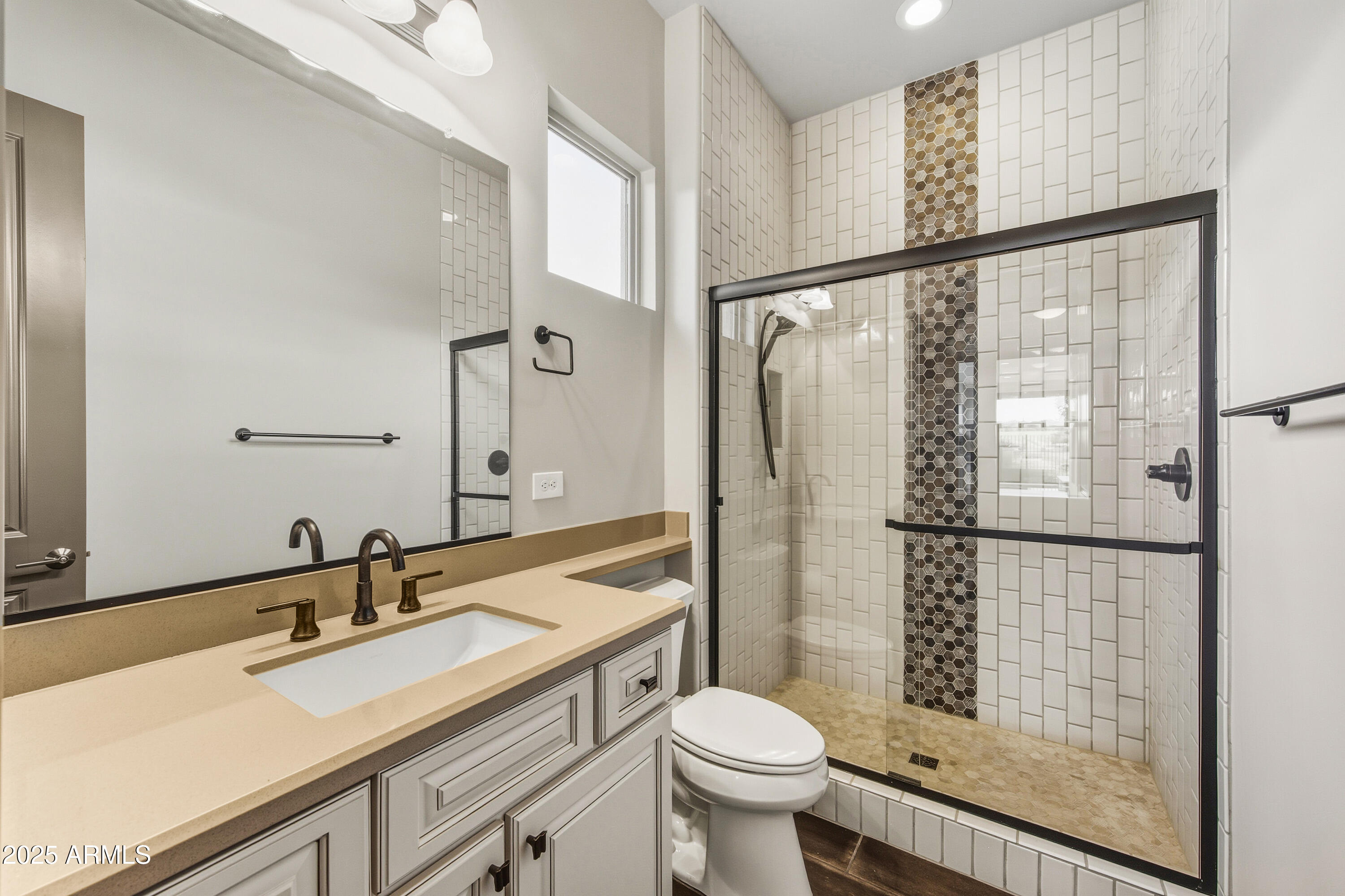 TEGAVAH UNIT 2.1 REPLAT OF VISTA VERDE UNIT 1 TR - Residential