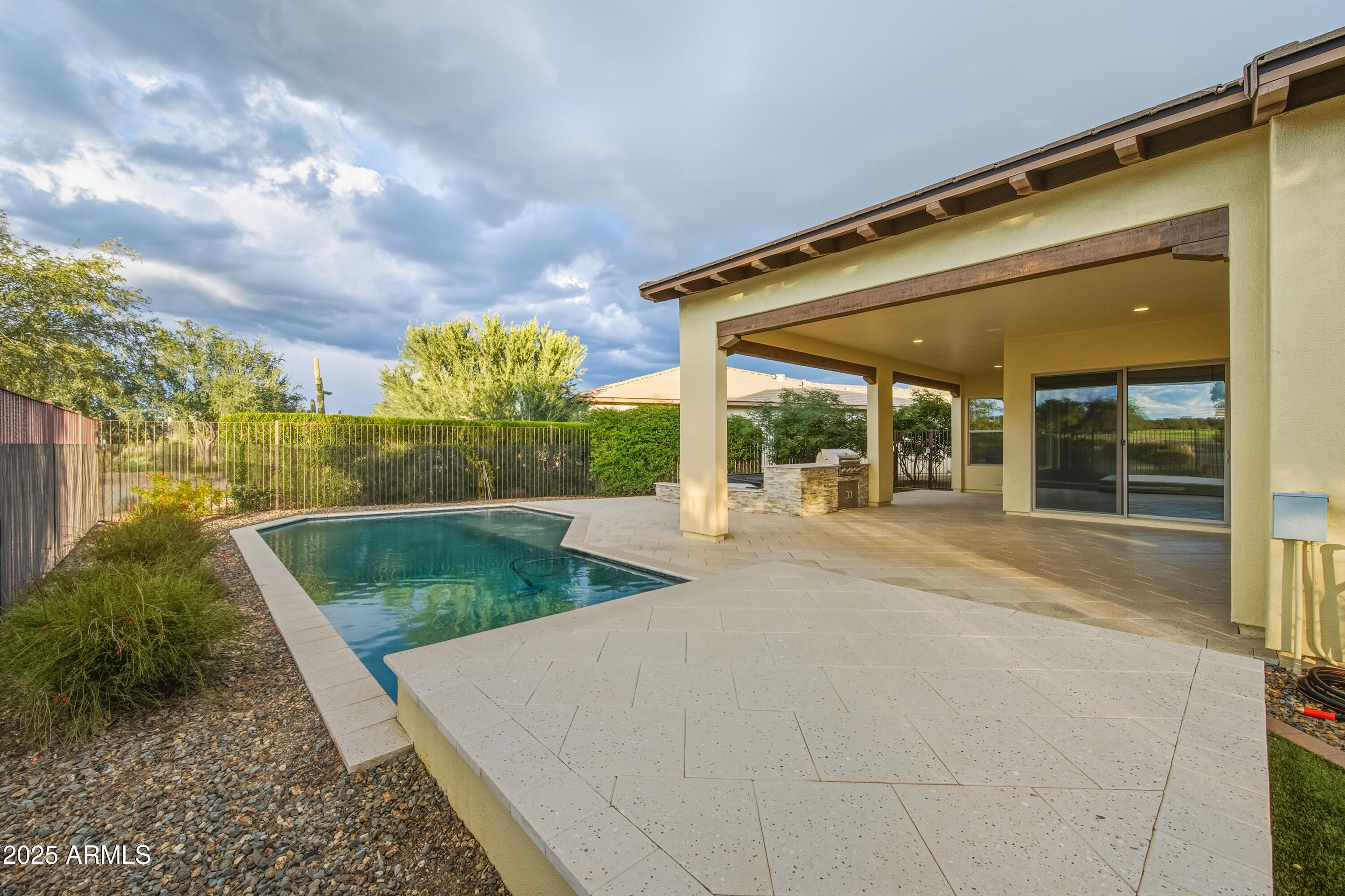 TEGAVAH UNIT 2.1 REPLAT OF VISTA VERDE UNIT 1 TR - Residential