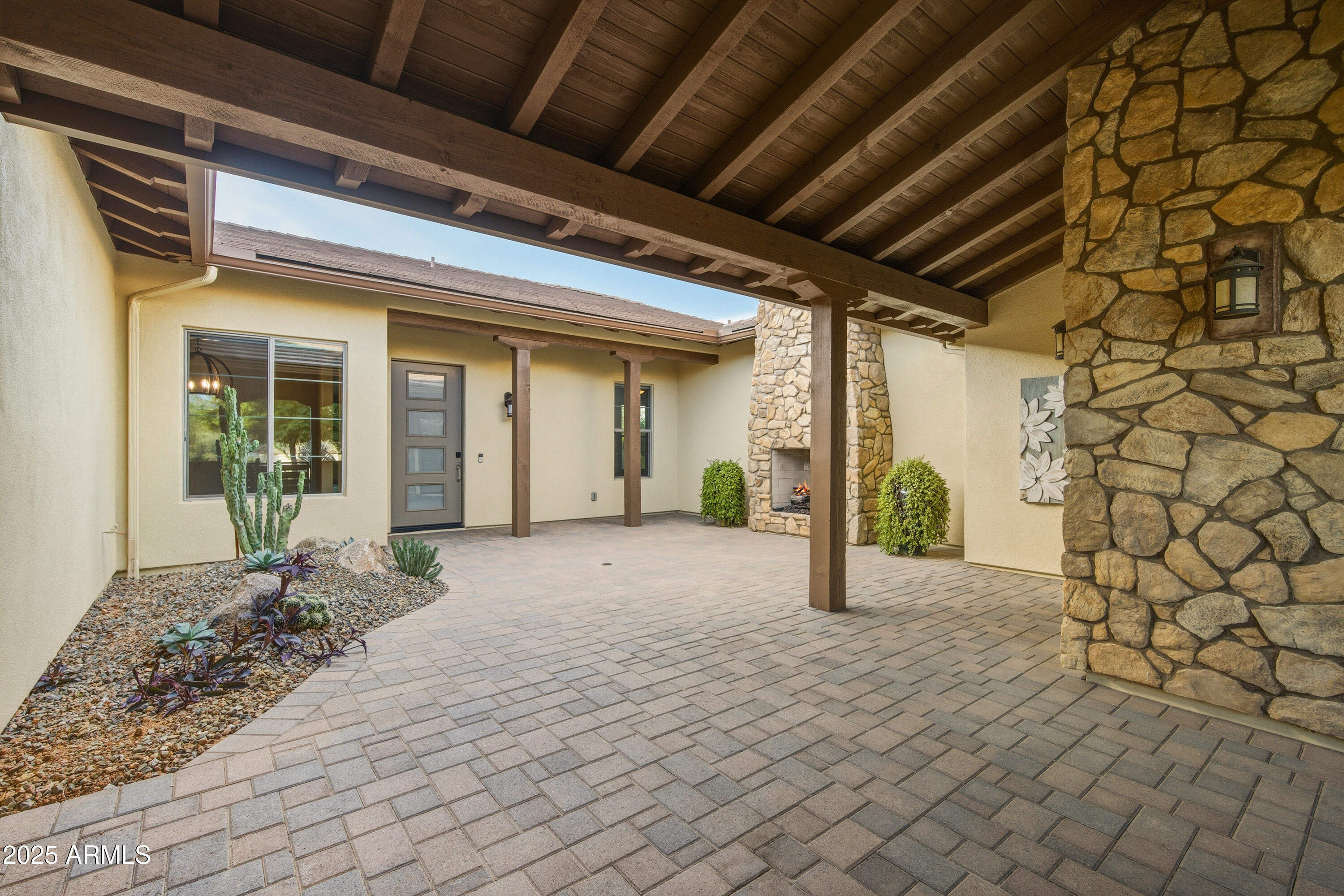 TEGAVAH UNIT 2.1 REPLAT OF VISTA VERDE UNIT 1 TR - Residential