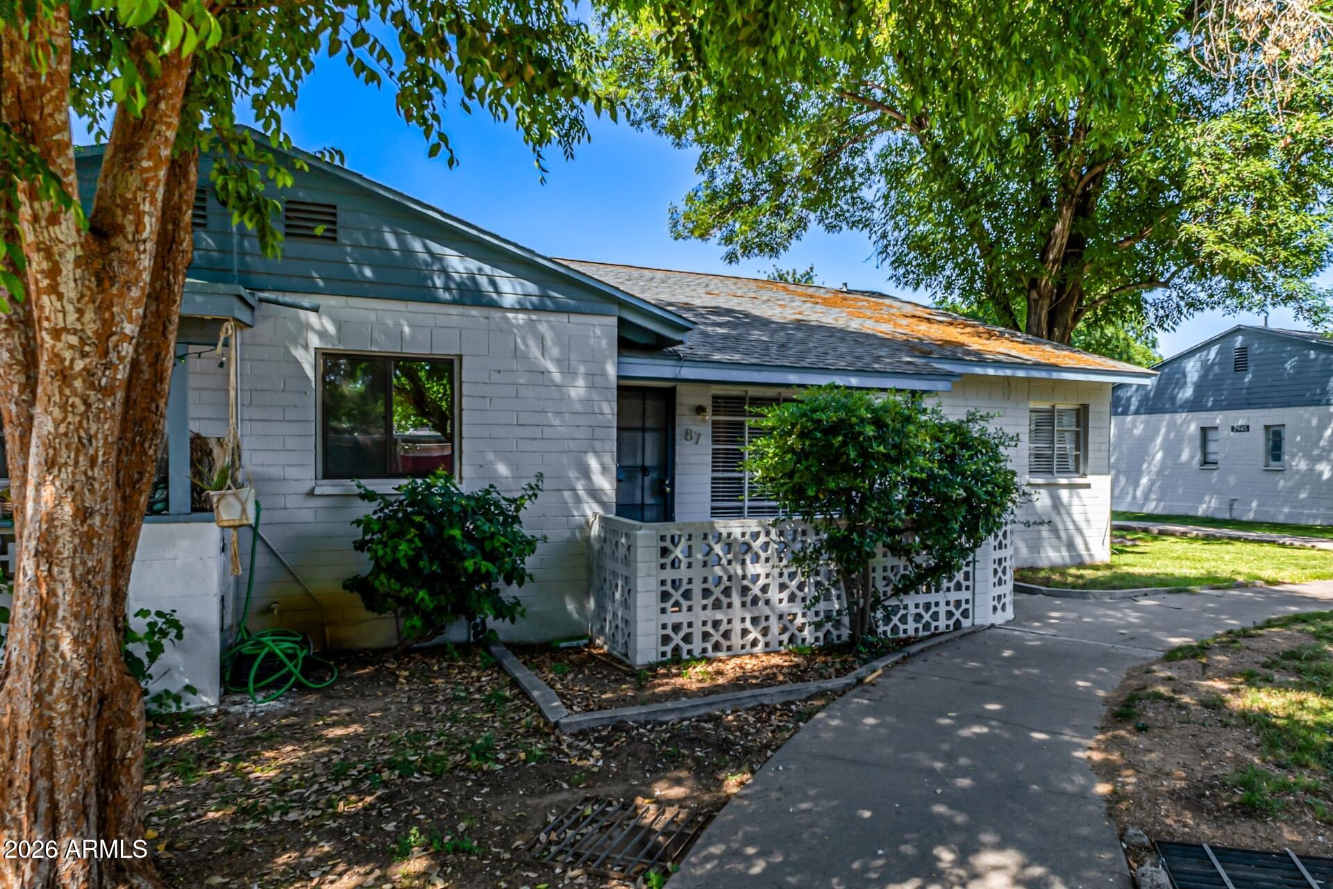 2941 N 19TH Avenue 87