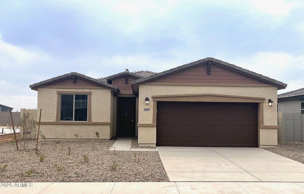 Photo of 19021 W Rose Lane, Waddell, AZ 85355 (MLS # 6891077)