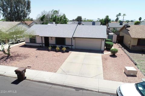 Single Family Residence in Peoria AZ 8937 CINNABAR Avenue.jpg