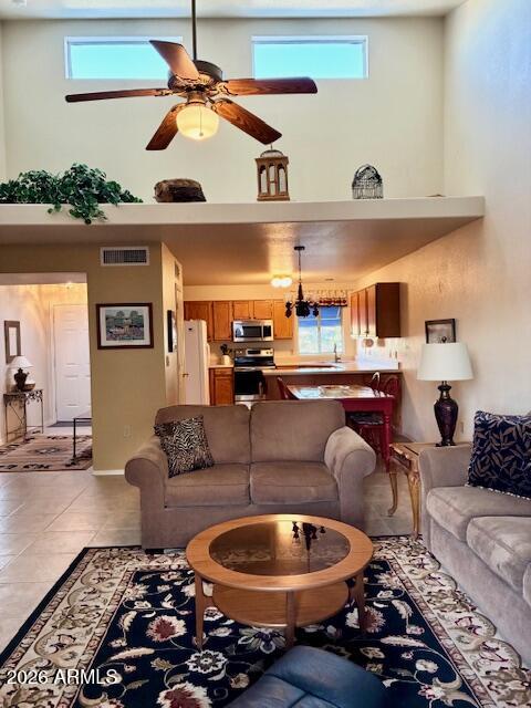 220 N 22nd Place N 2059