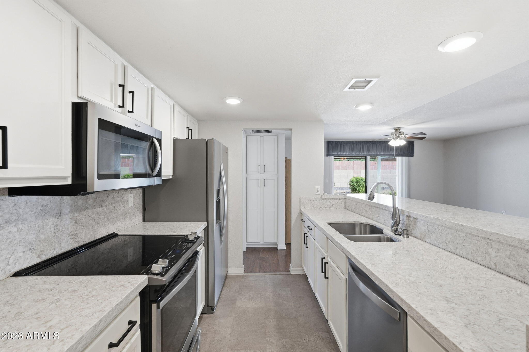1021 S Greenfield Road 1030