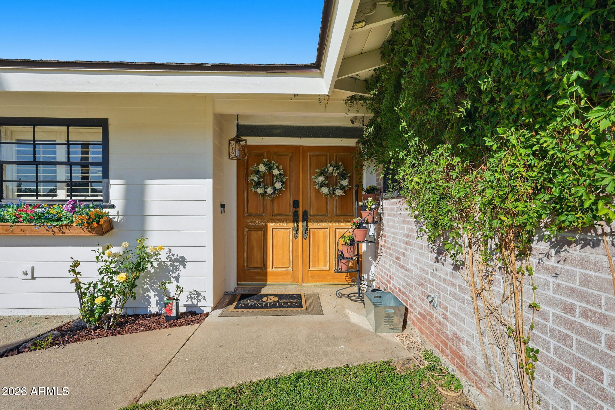 1808 E Glencove Street