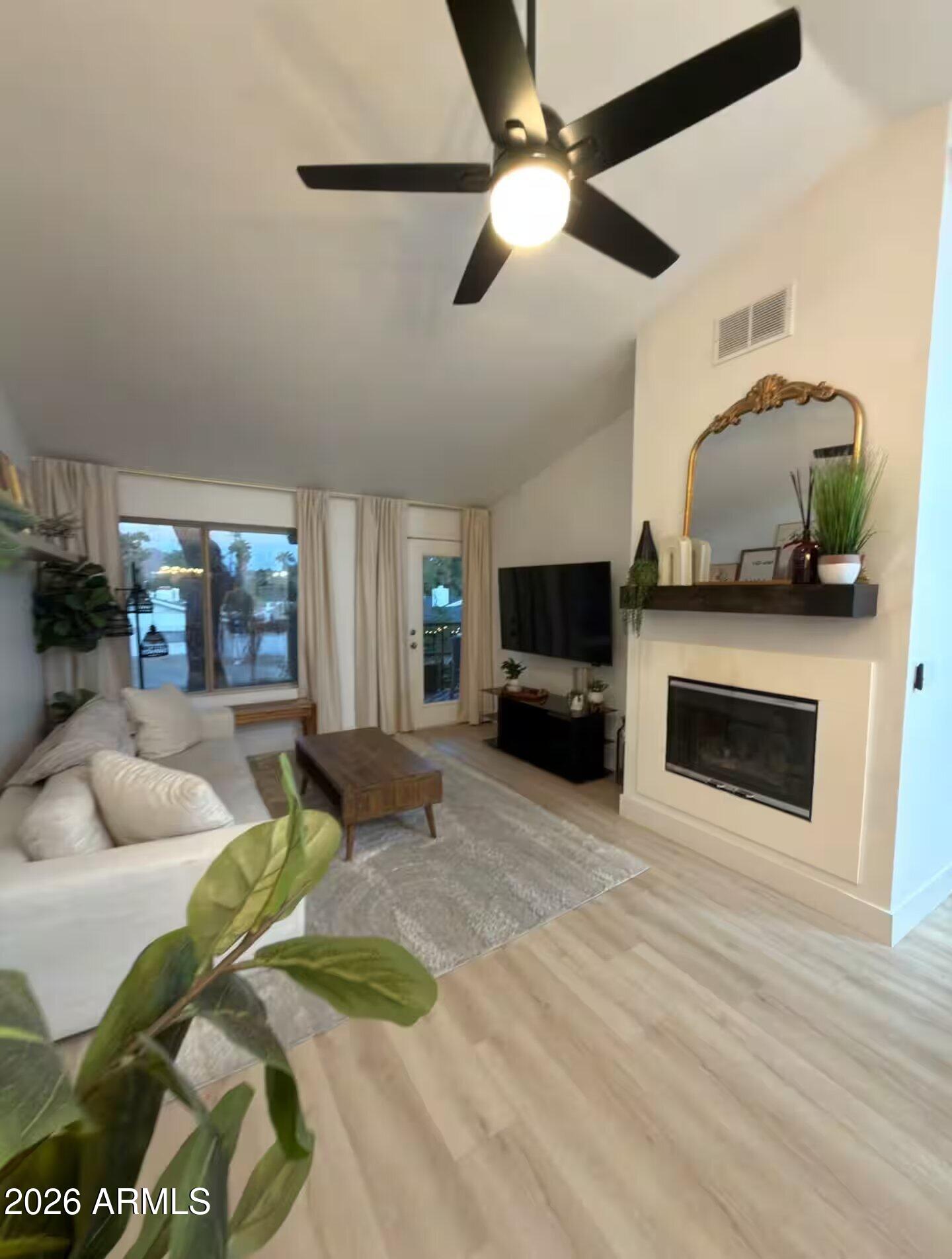 4848 N 36TH Street 207