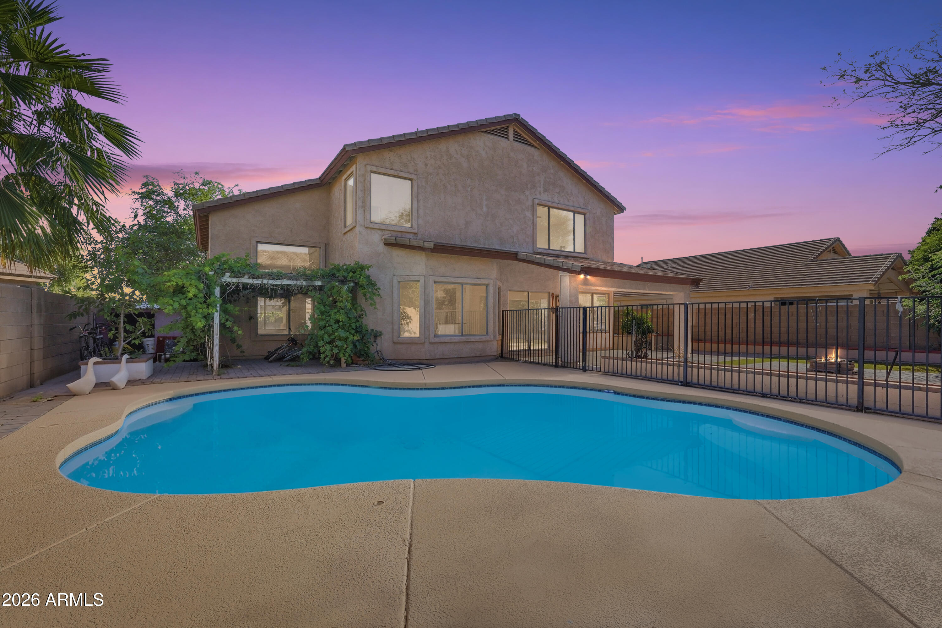 1166 E STOTTLER Drive