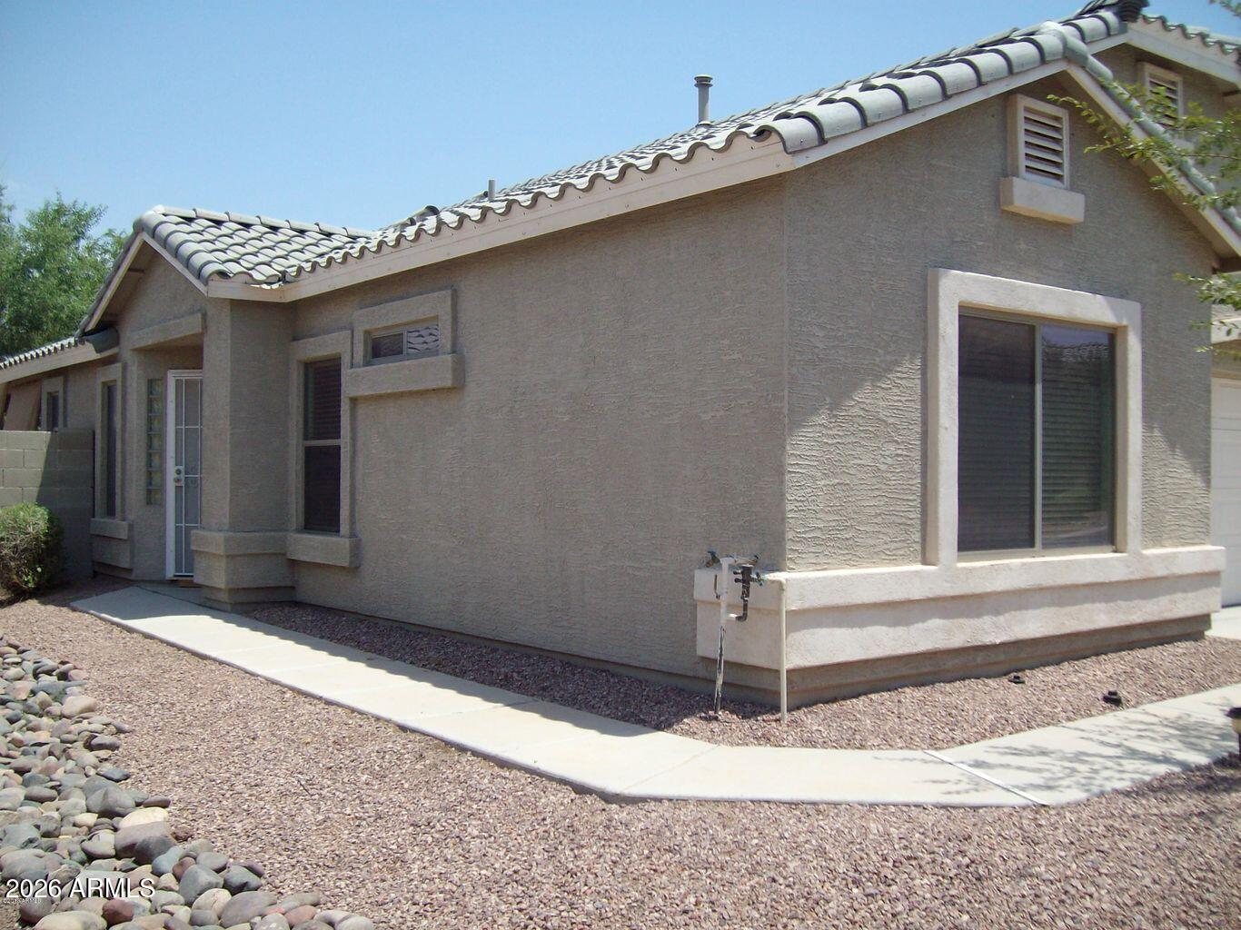 474 E MELANIE Street