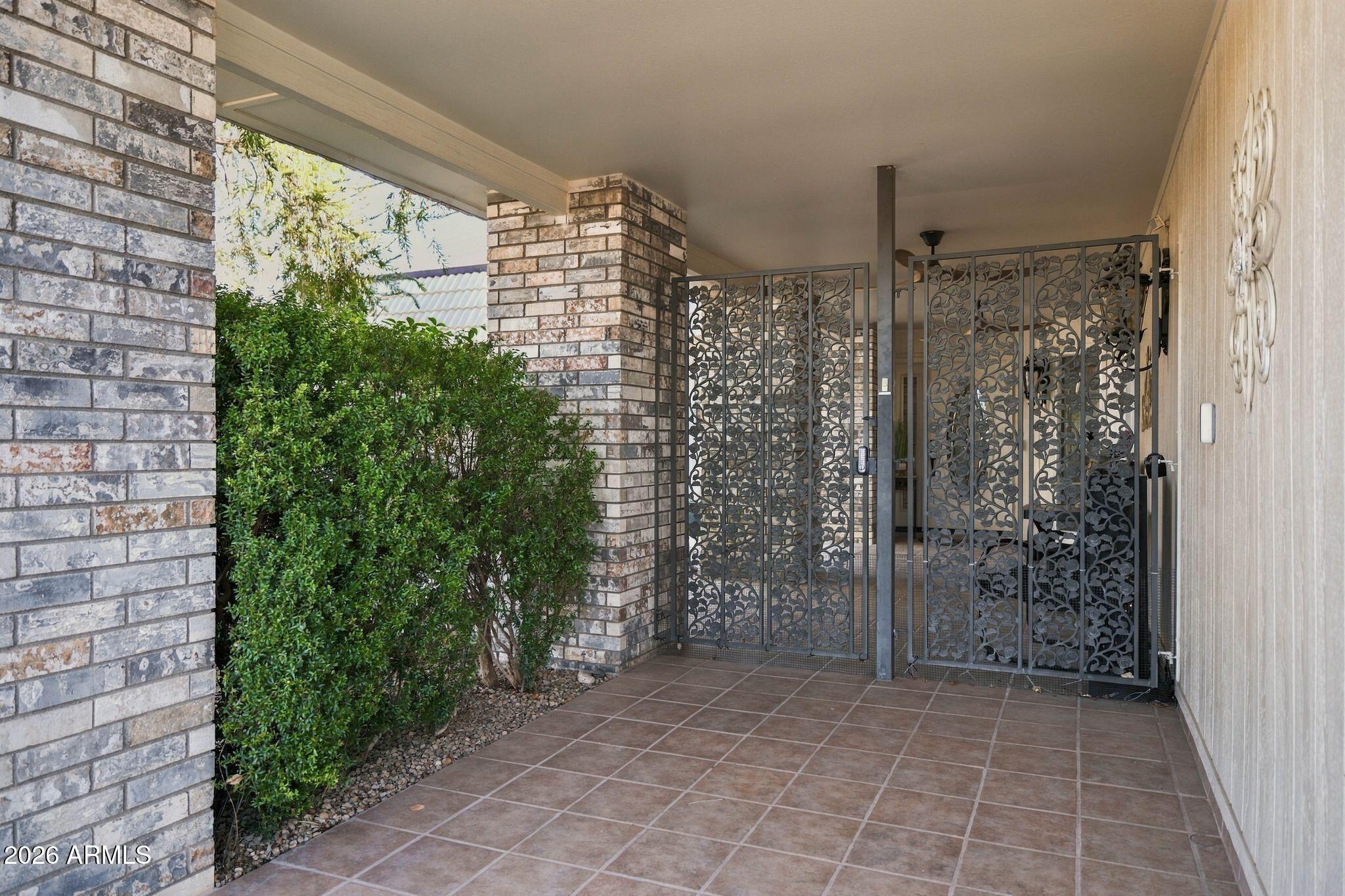 13607 W PYRACANTHA Drive