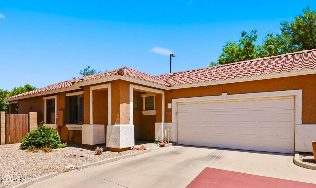 Photo of 881 S Porter Street, Gilbert, AZ 85296 (MLS # 7024453)