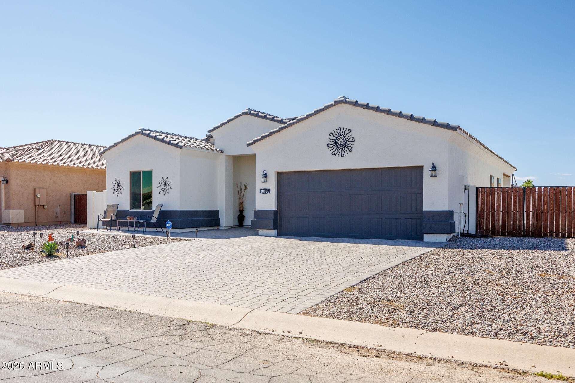 10683 W BUENA VISTA Drive